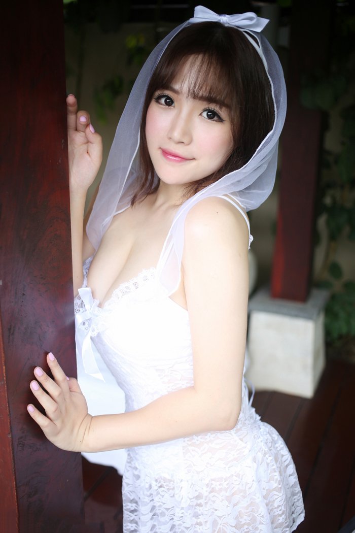 美媛馆性感新娘白色婚纱系列写真