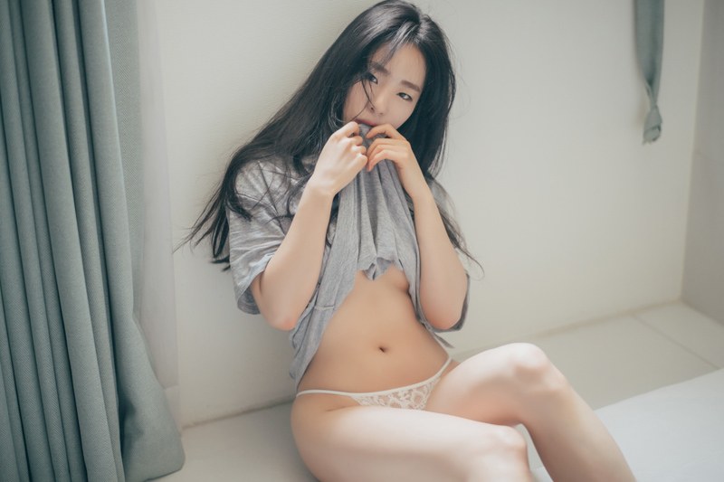 韩国美女全裸浴照诱人胴体美妙绝伦