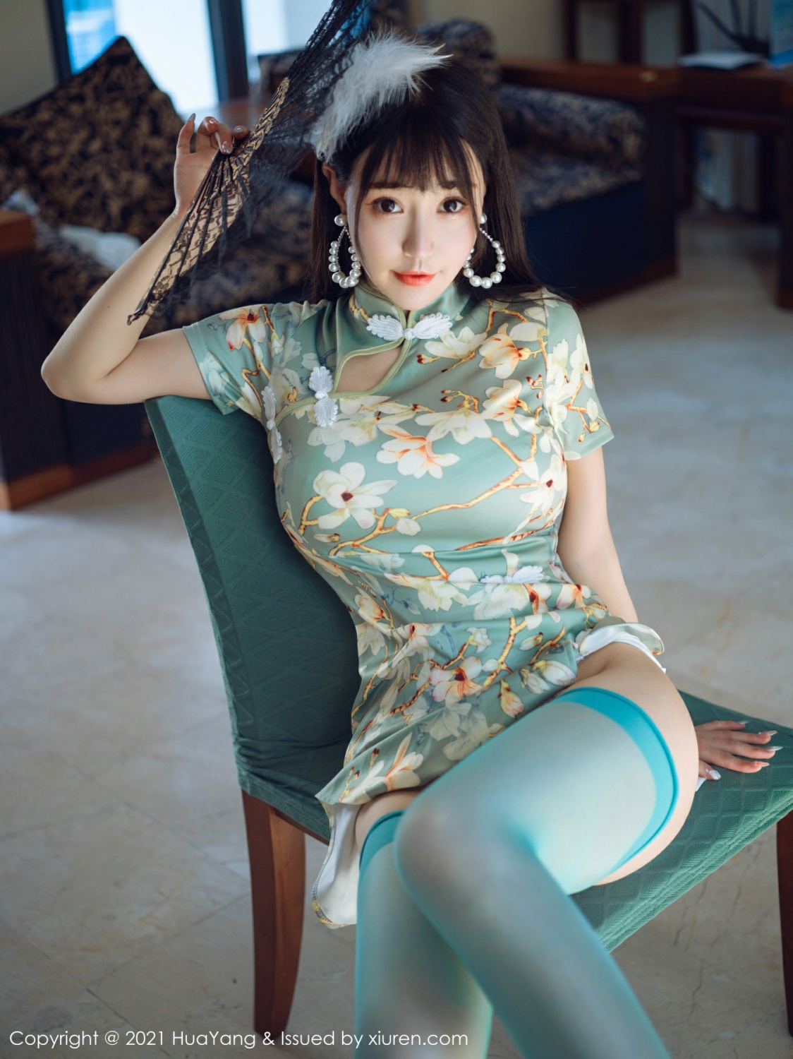 [HuaYang花漾写真] 2021.04.15 VOL.390 朱可儿Flower 韵致青瓷色旗袍 [68+1P]