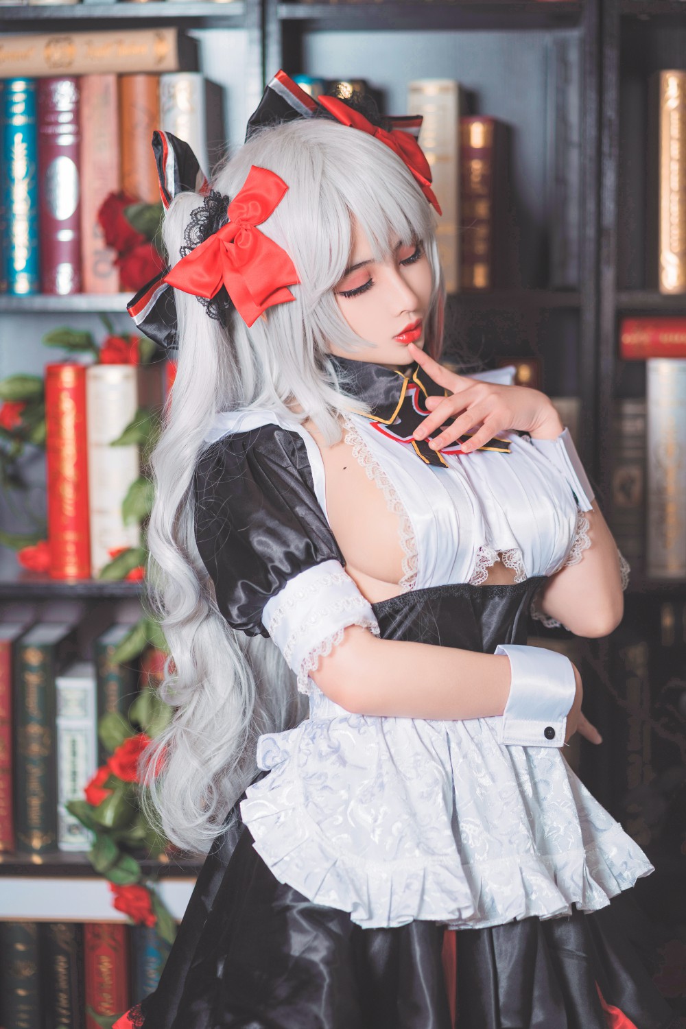 [COSPLAY]rioko凉凉子 – 欧根亲王女仆