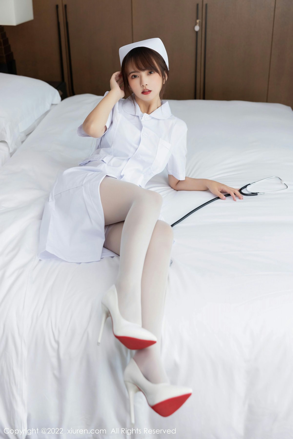 [XiuRen秀人网] 2022.07.28 No.5353 张思允Nice 白色护士服 制服诱惑系列 性感写真[60+1P]