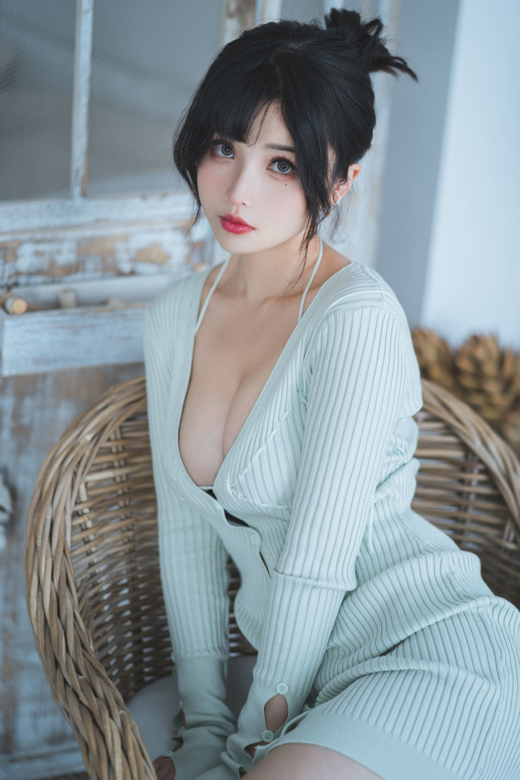 [COSPLAY]rioko凉凉子 – 人妻毛衣