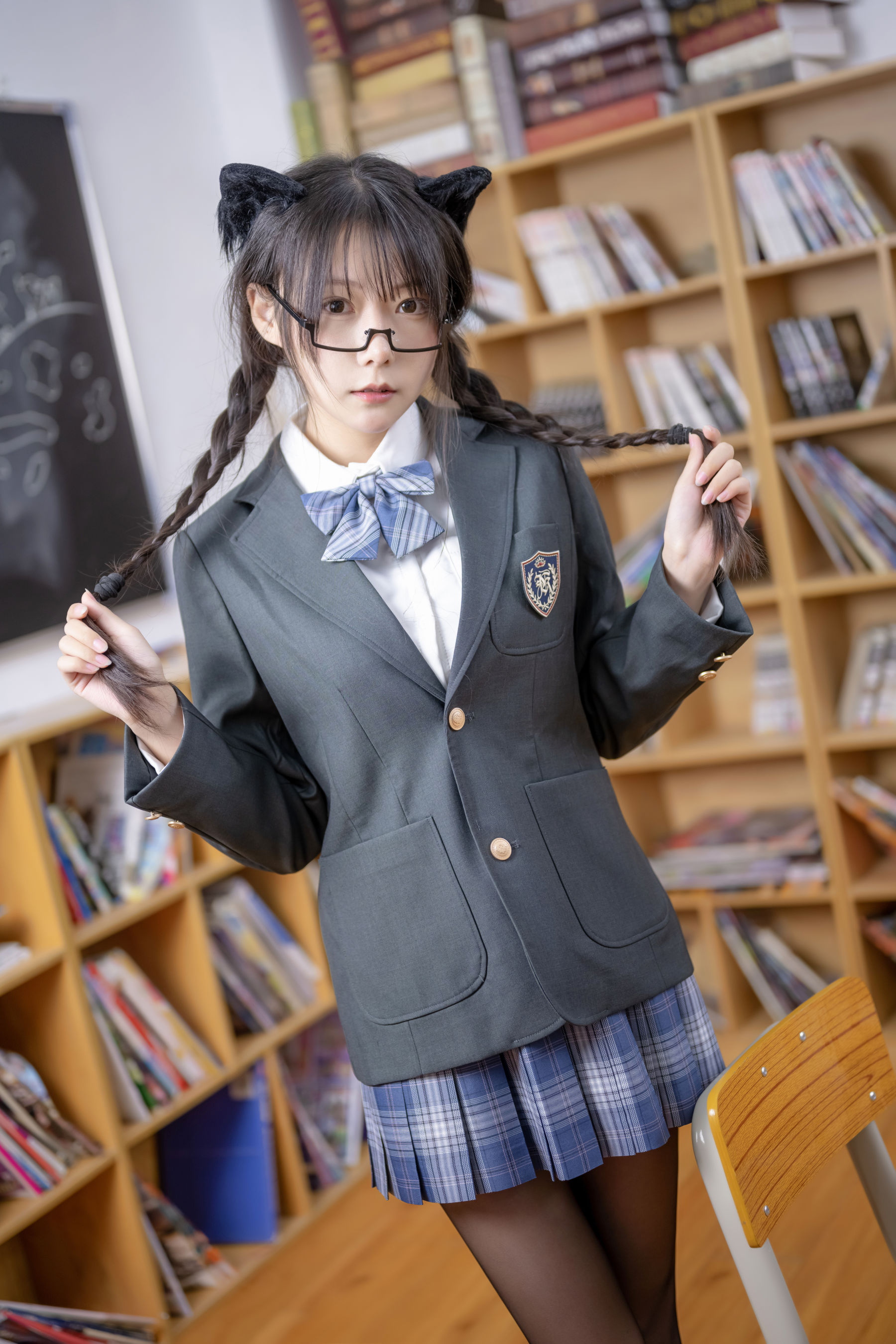 [COSPLAY]香草喵露露 – 小露乱撞 JK制服