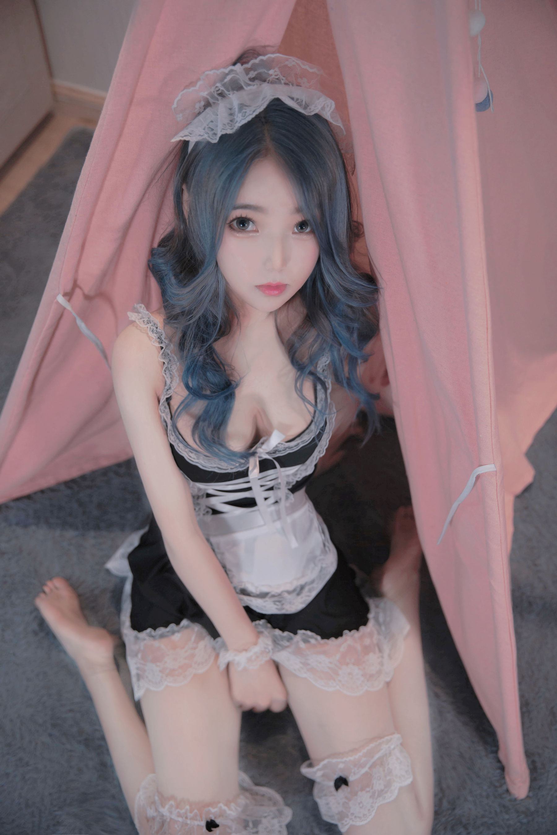 [COSPLAY]eloise软软 – 女仆兔尾巴