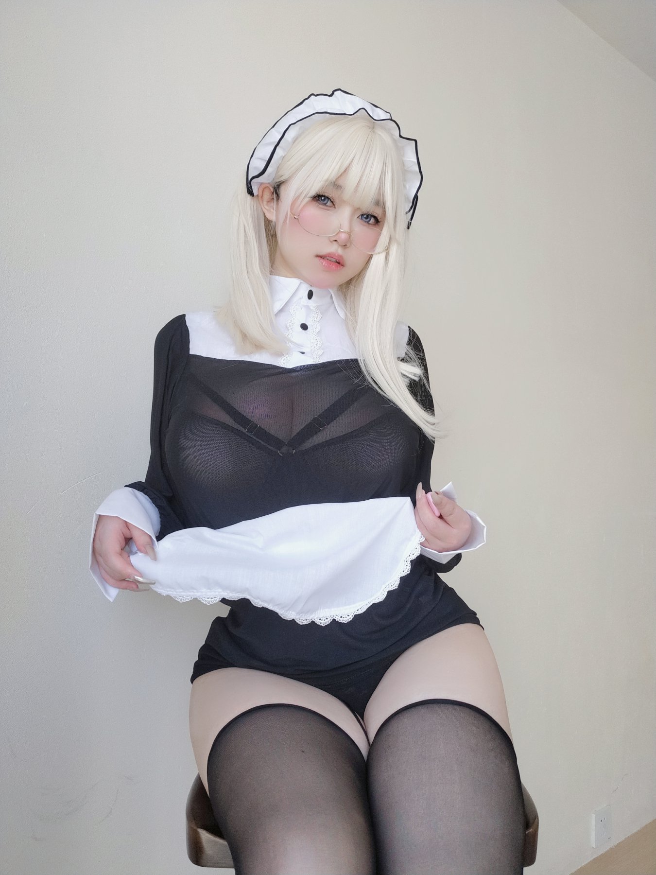 [COSPLAY]女主K – 主人的女仆