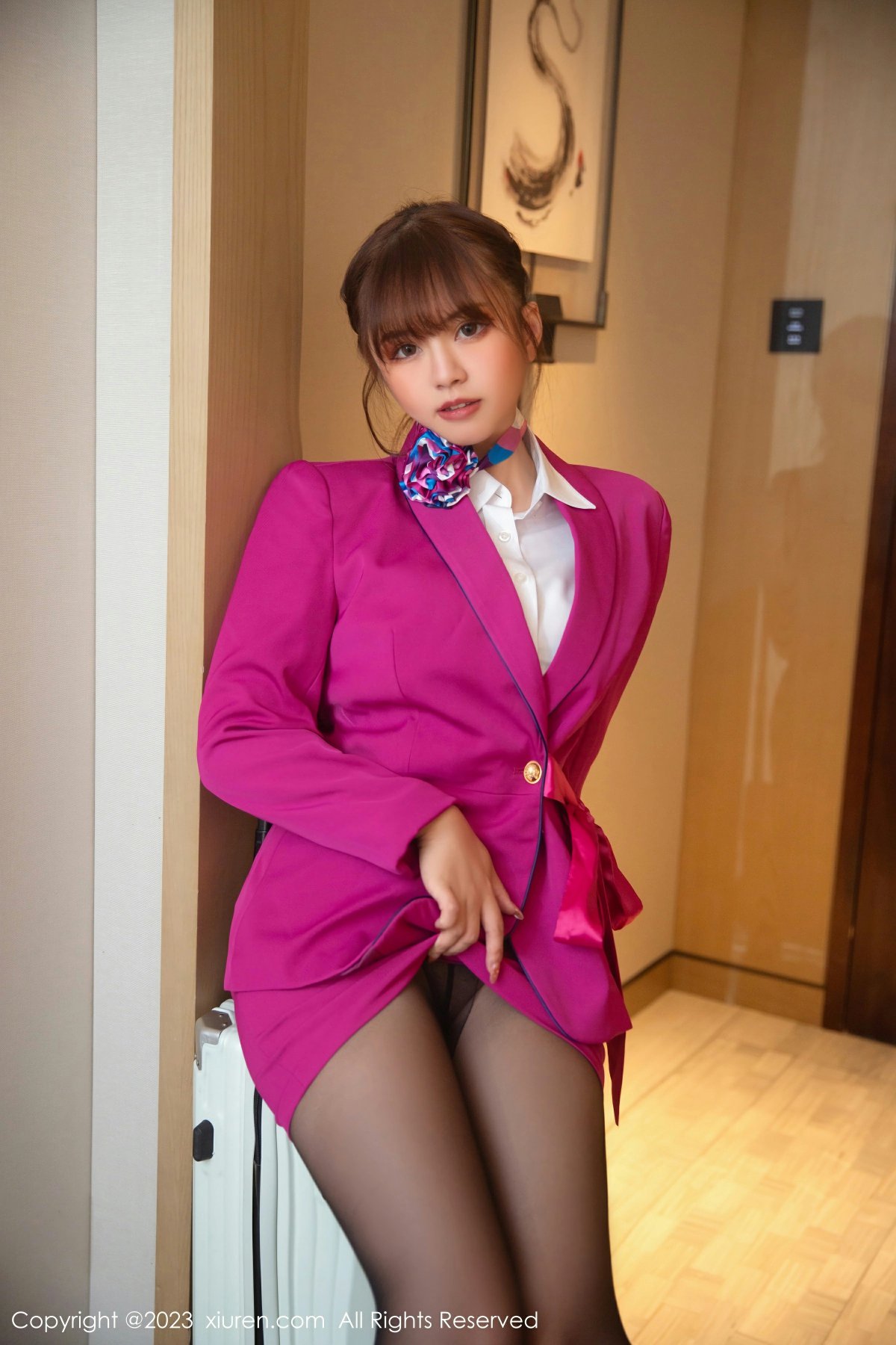 [XiuRen秀人网] 2023.02.24 No.6318 张思允Nice 玫红色空姐制服 性感写真 [81+1P]