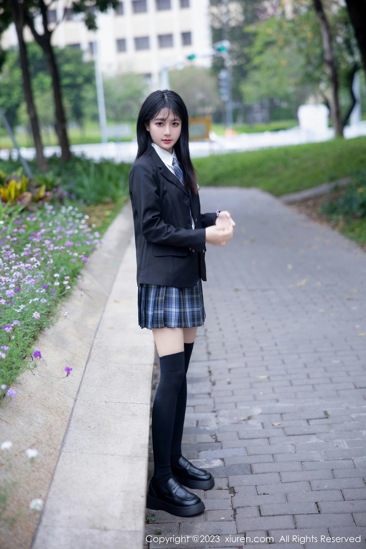 [XiuRen秀人网] 2023.04.28 No.6662 幼幼 学妹制服 白色蕾丝内衣 性感写真 [92+1P]