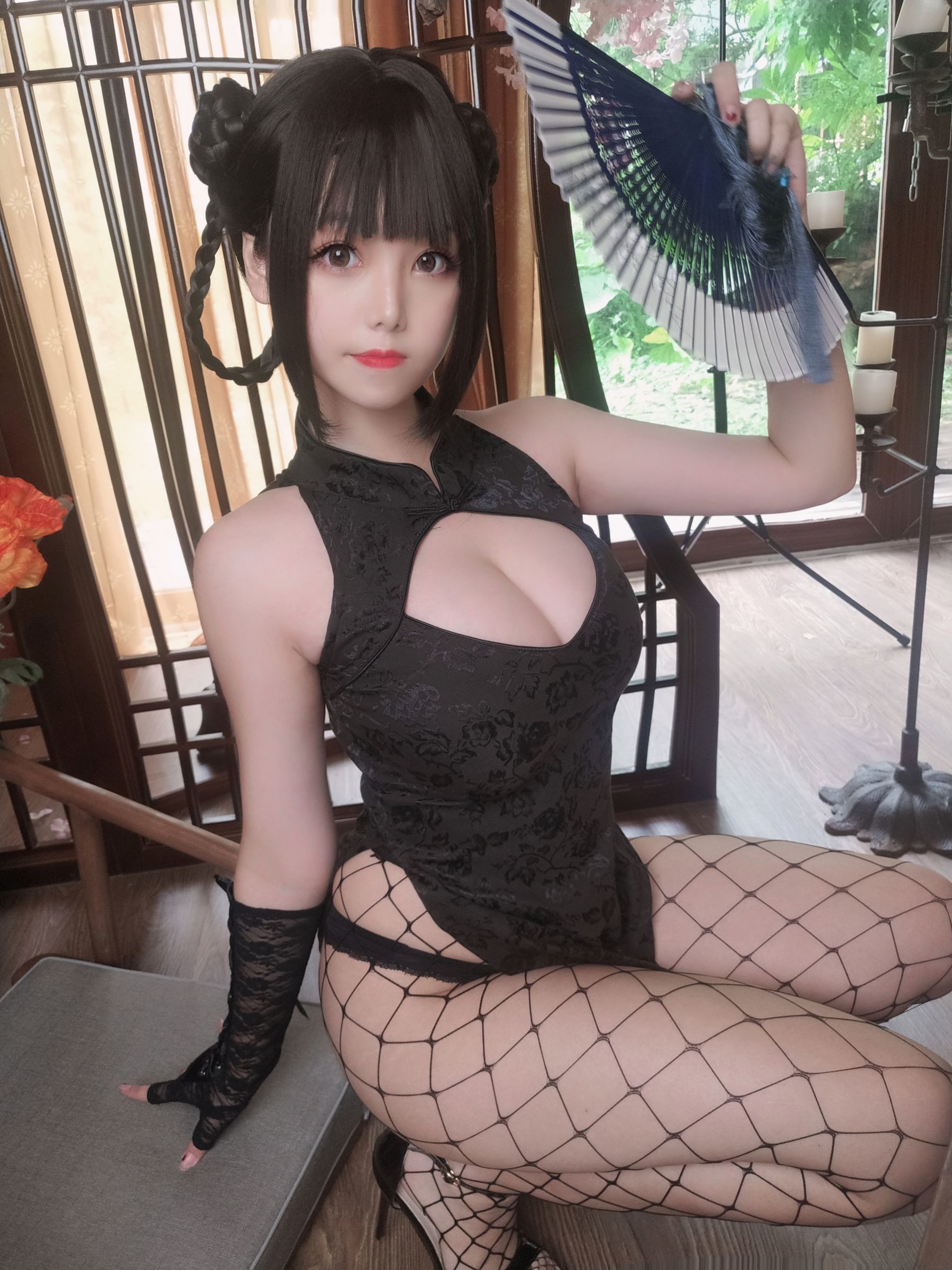 [COSPLAY]蜜汁猫裘 – 皮衣舞娘