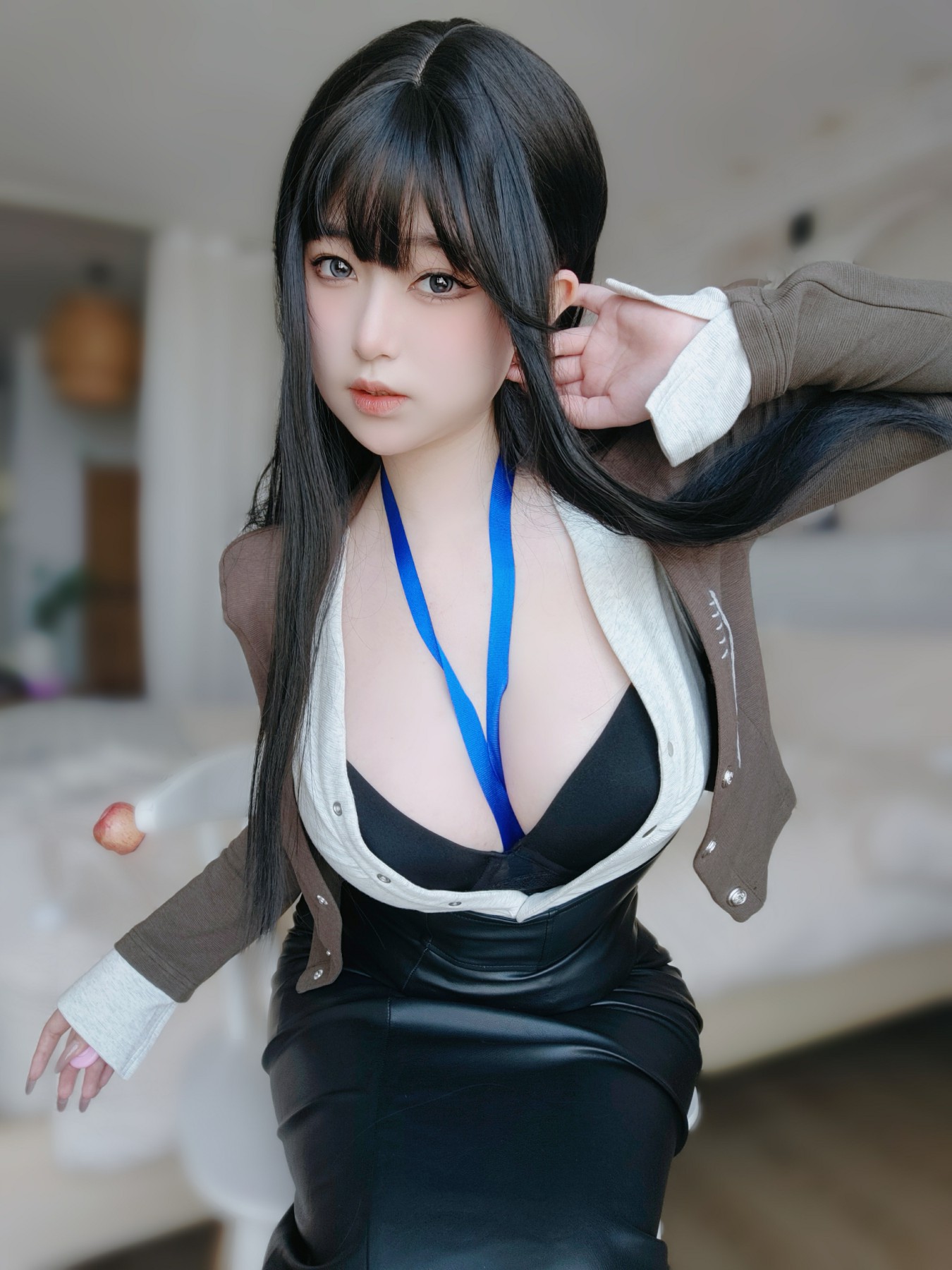 [COSPLAY]女主K – 上司的秘密