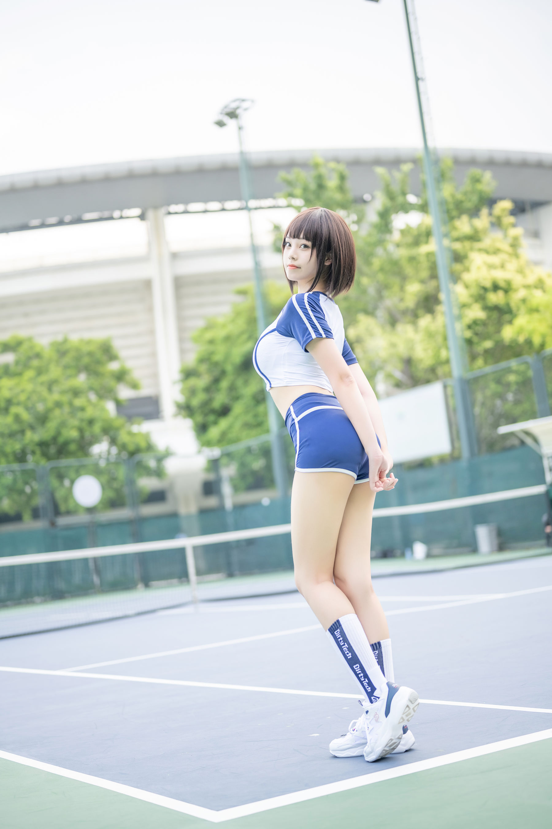 [COSPLAY]蜜汁猫裘 – 体操服