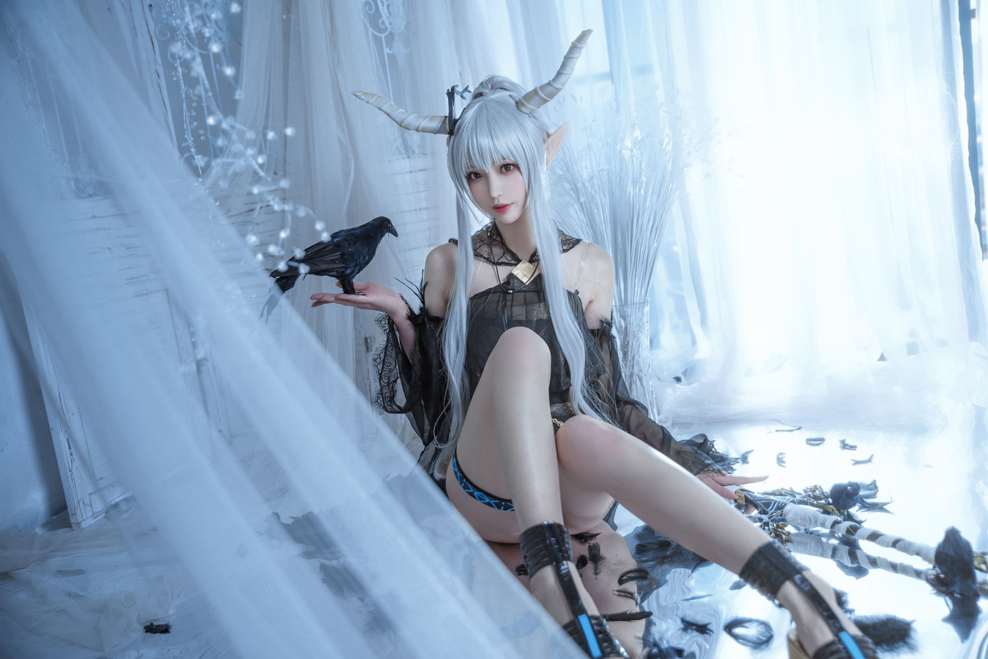 [COSPLAY] 南宫 – 闪灵泳装