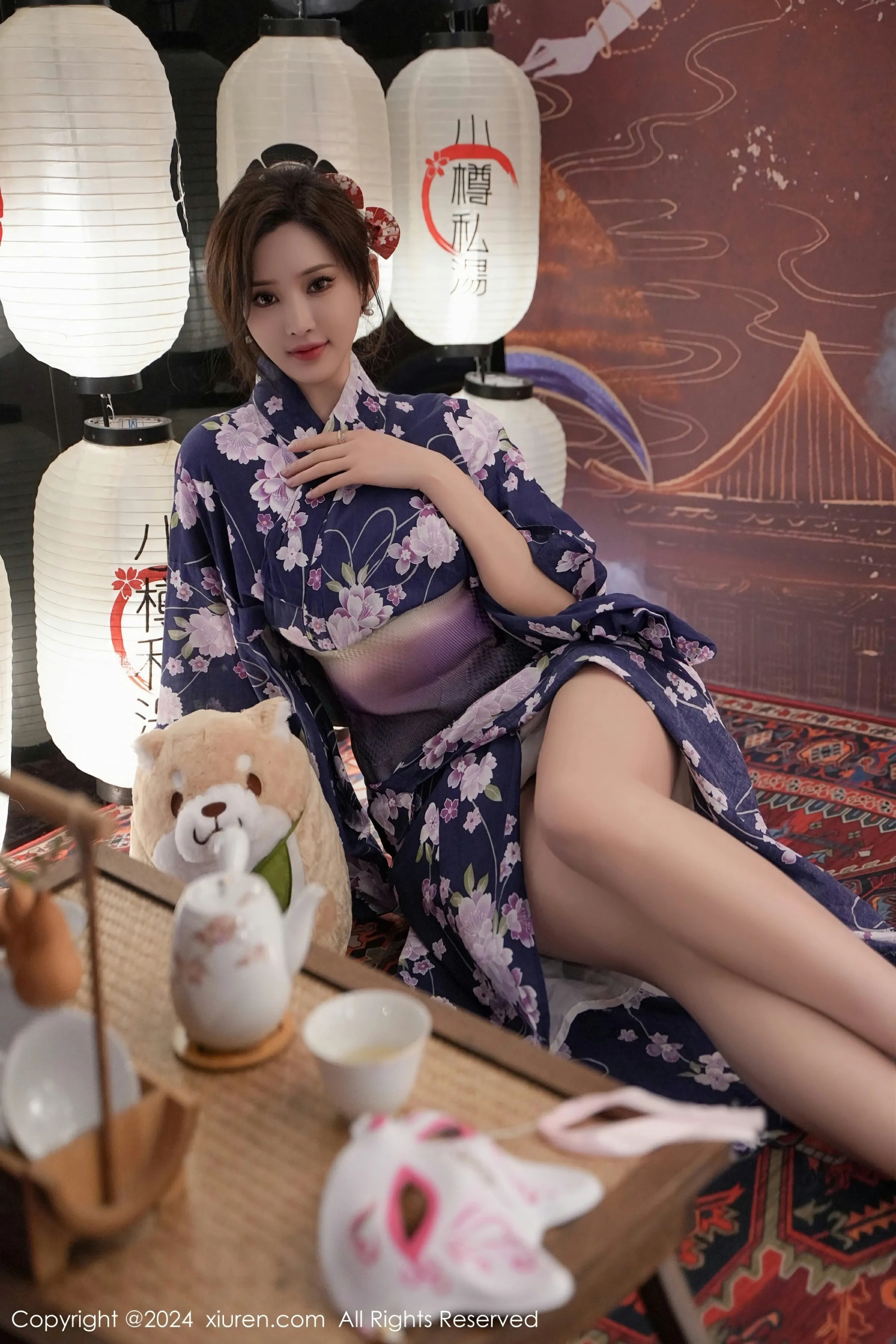 [XiuRen秀人网] 2024.01.17 No.7975 Carol周妍希 性感深蓝色浴袍 三亚旅拍写真 [70+1P]