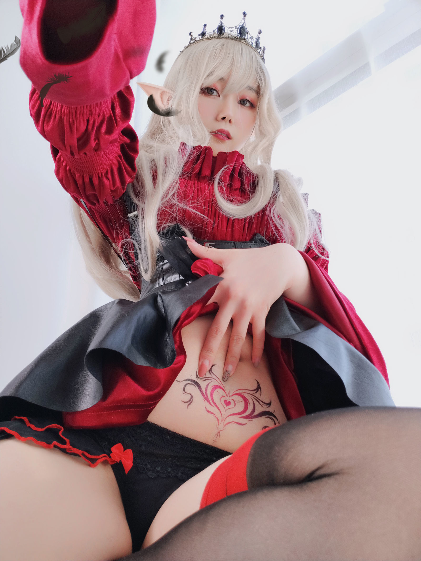 [COSPLAY] Coser小姐姐白银 – 皇家吸血鬼