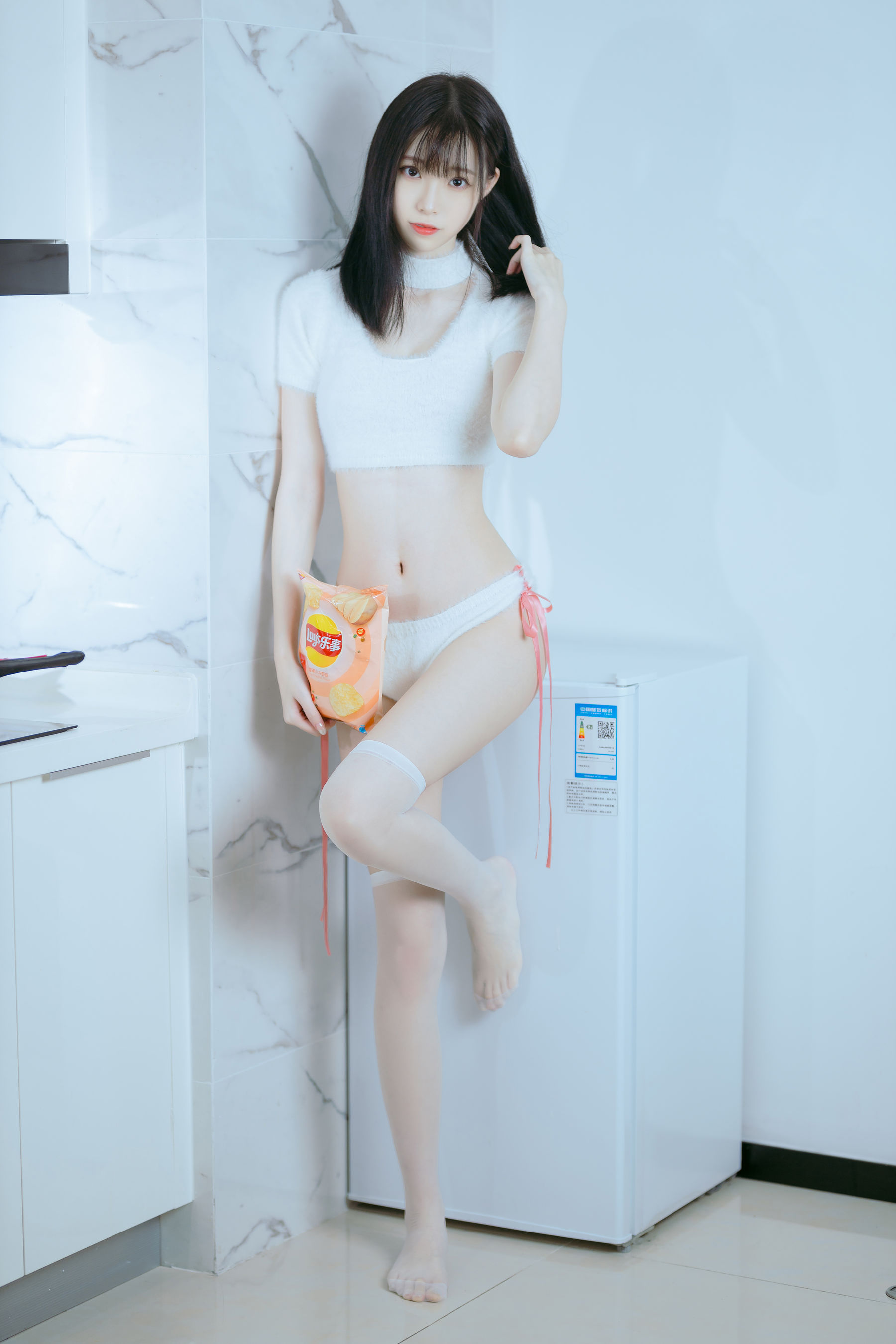 [COSPLAY]许岚 – 纯欲毛衣