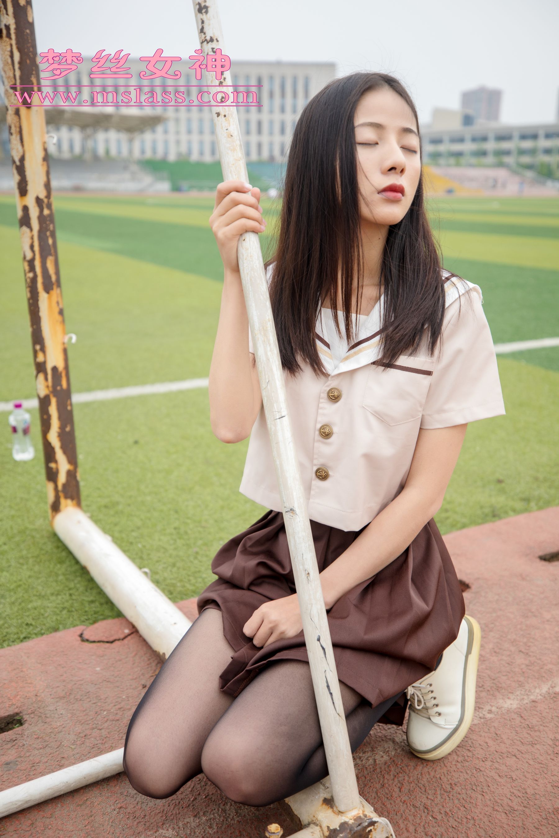 [MSLASS梦丝女神] 雪馨 学院的JK黑丝袜