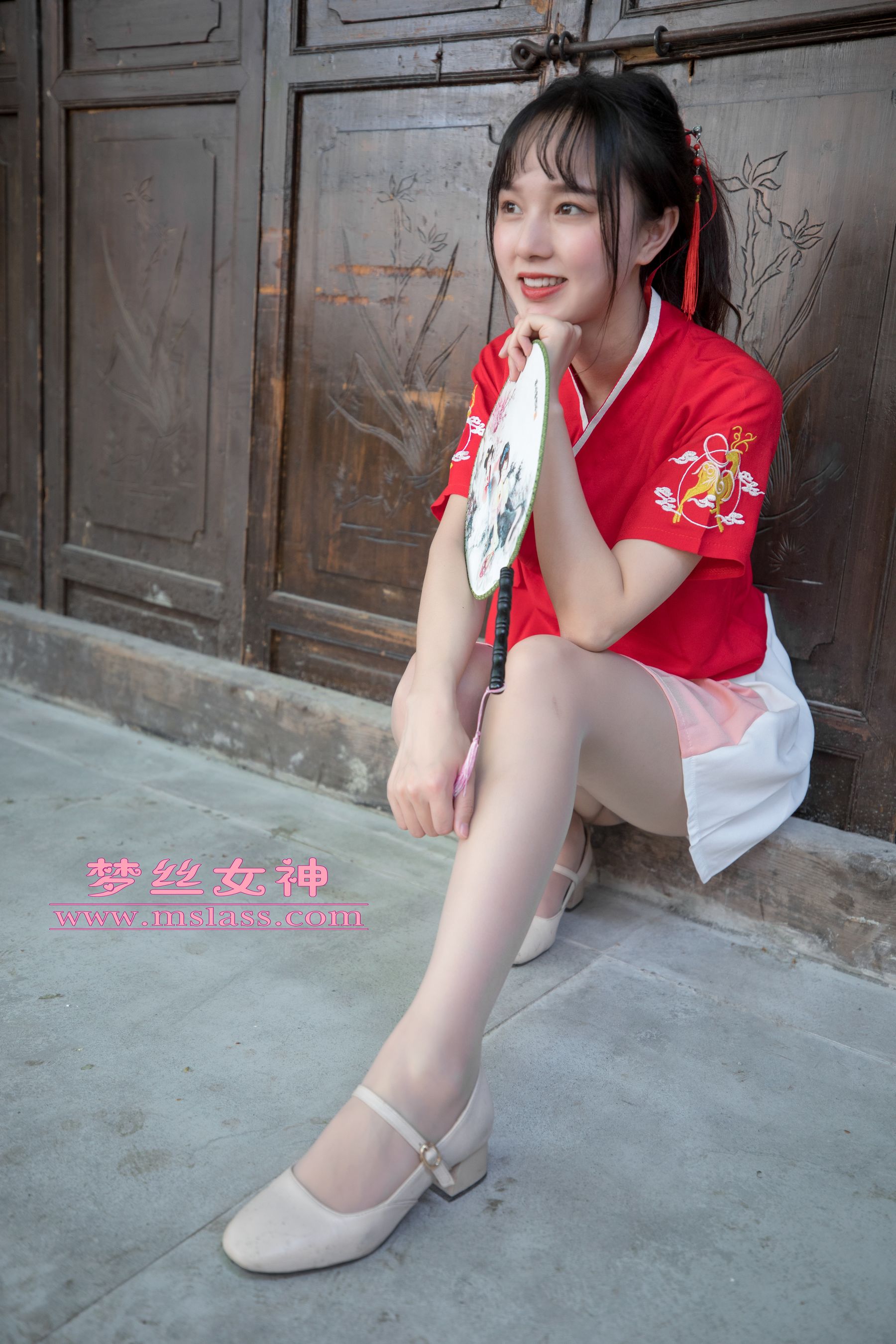 [MSLASS梦丝女神] 玥玥 长城古风少女