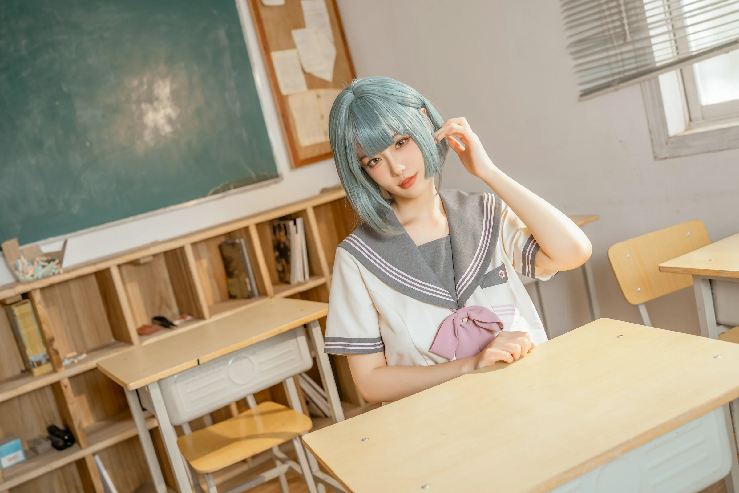 [COSPLAY]桃良阿宅 – 不良JK