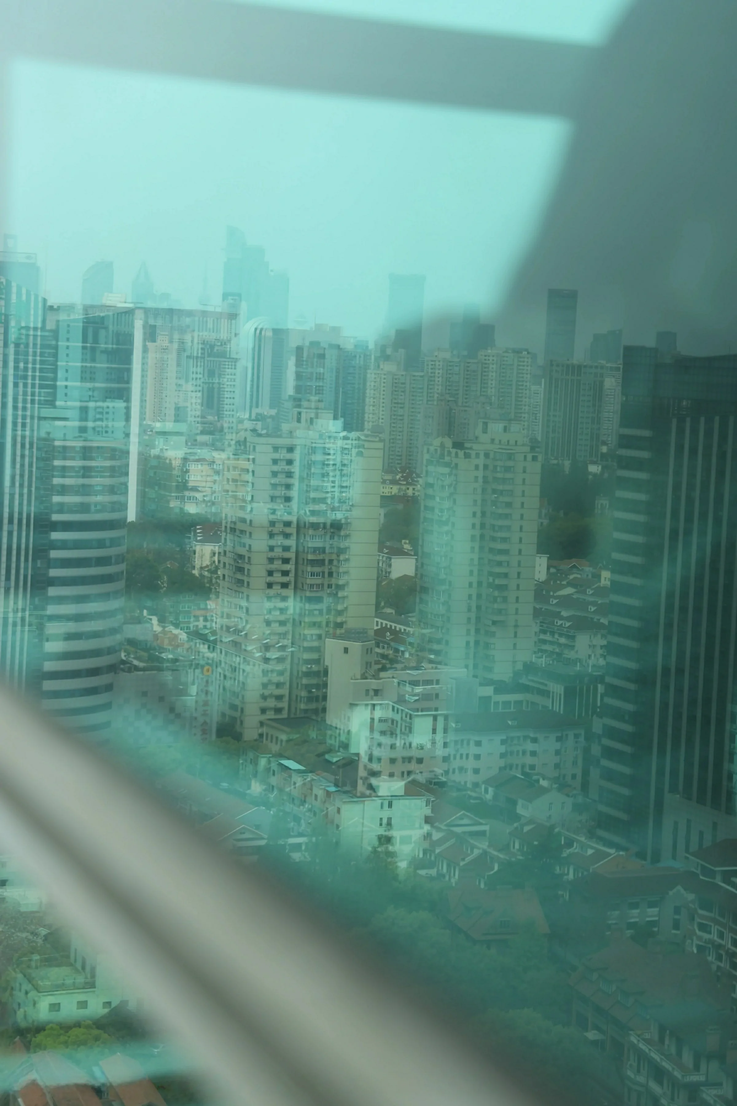[XiuRen秀人网] 2025.04.30 No.10226 布丁wow 白色连衣短裙 性感写真 [80+1P]