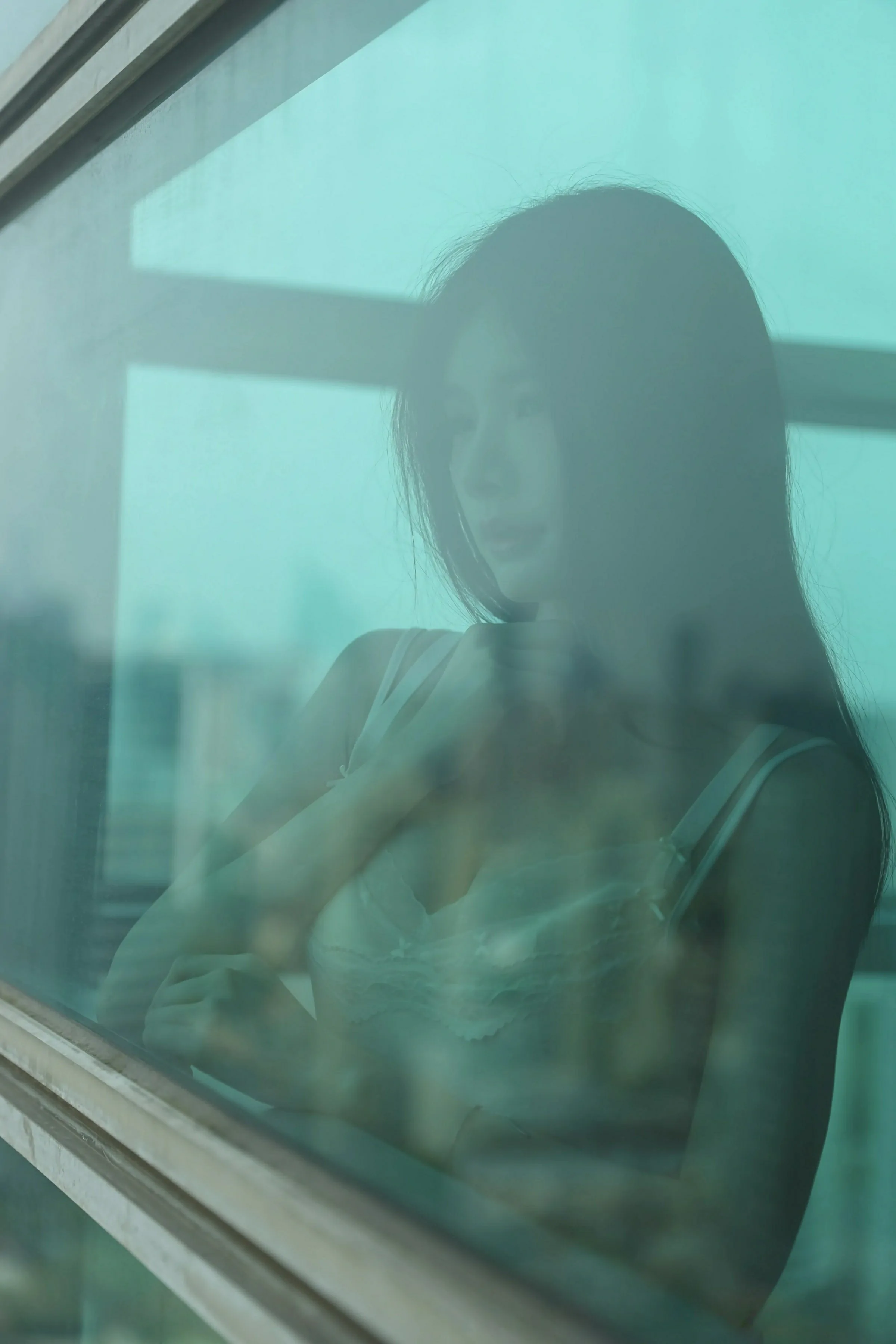 [XiuRen秀人网] 2025.04.30 No.10226 布丁wow 白色连衣短裙 性感写真 [80+1P]