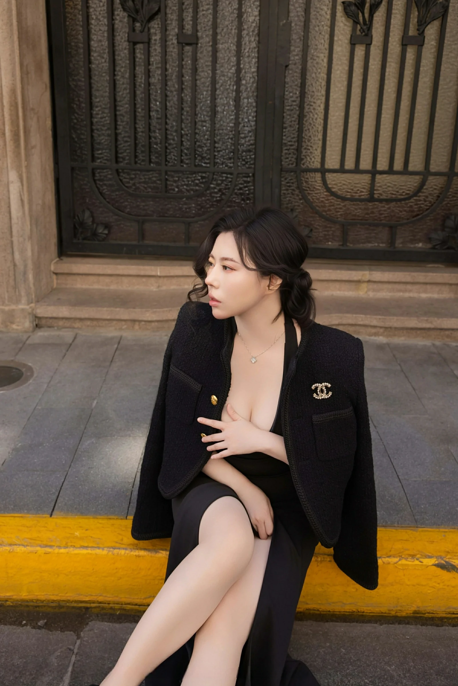 [XiuRen秀人网] 2025.05.06 No.10236 白茹雪abby 黑色连衣裙 性感写真 [93+1P]