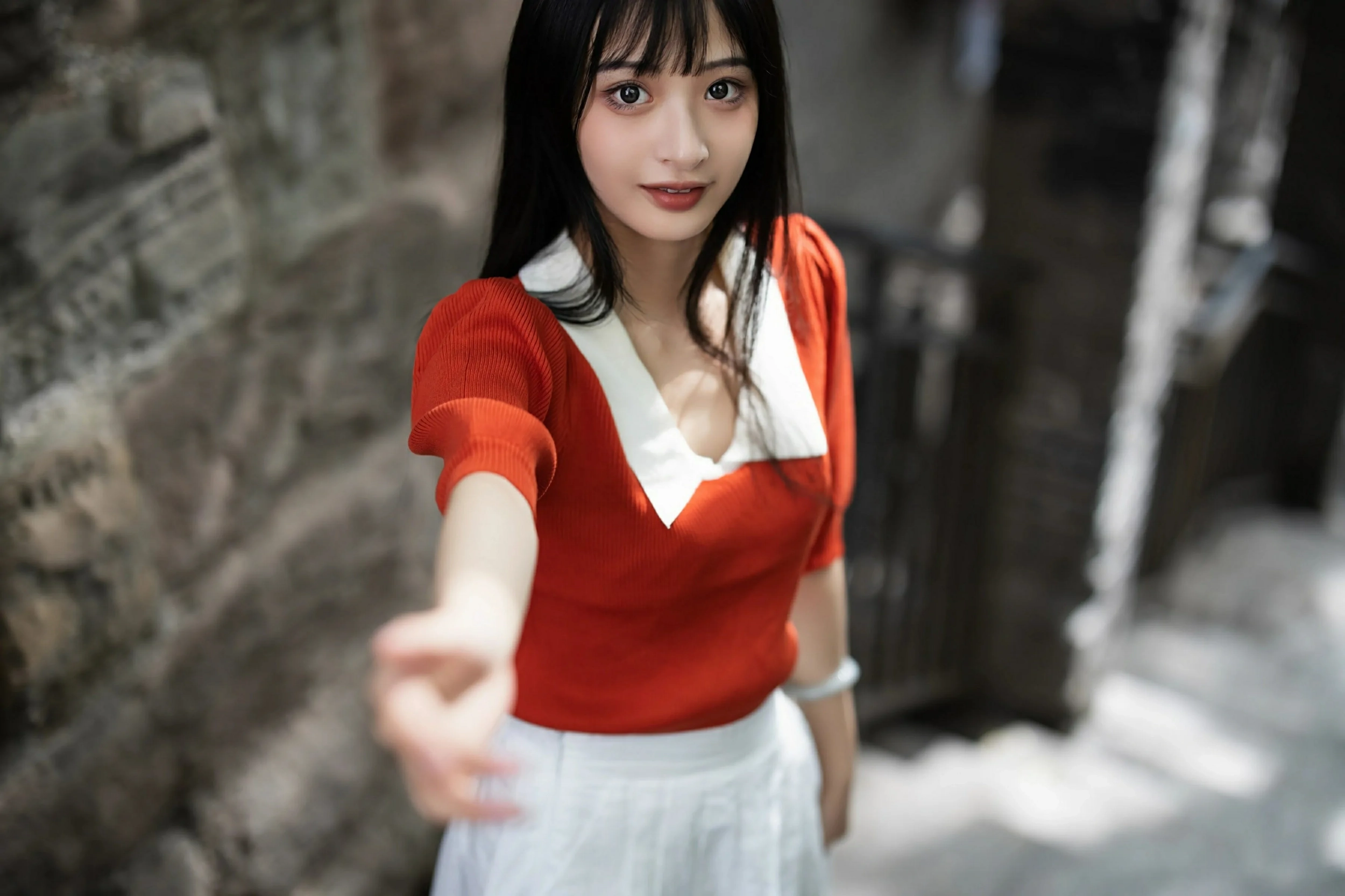 [XiuRen秀人网] 2025.05.08 No.10247 茂木希子 橙色T恤 性感写真 [80+1P]