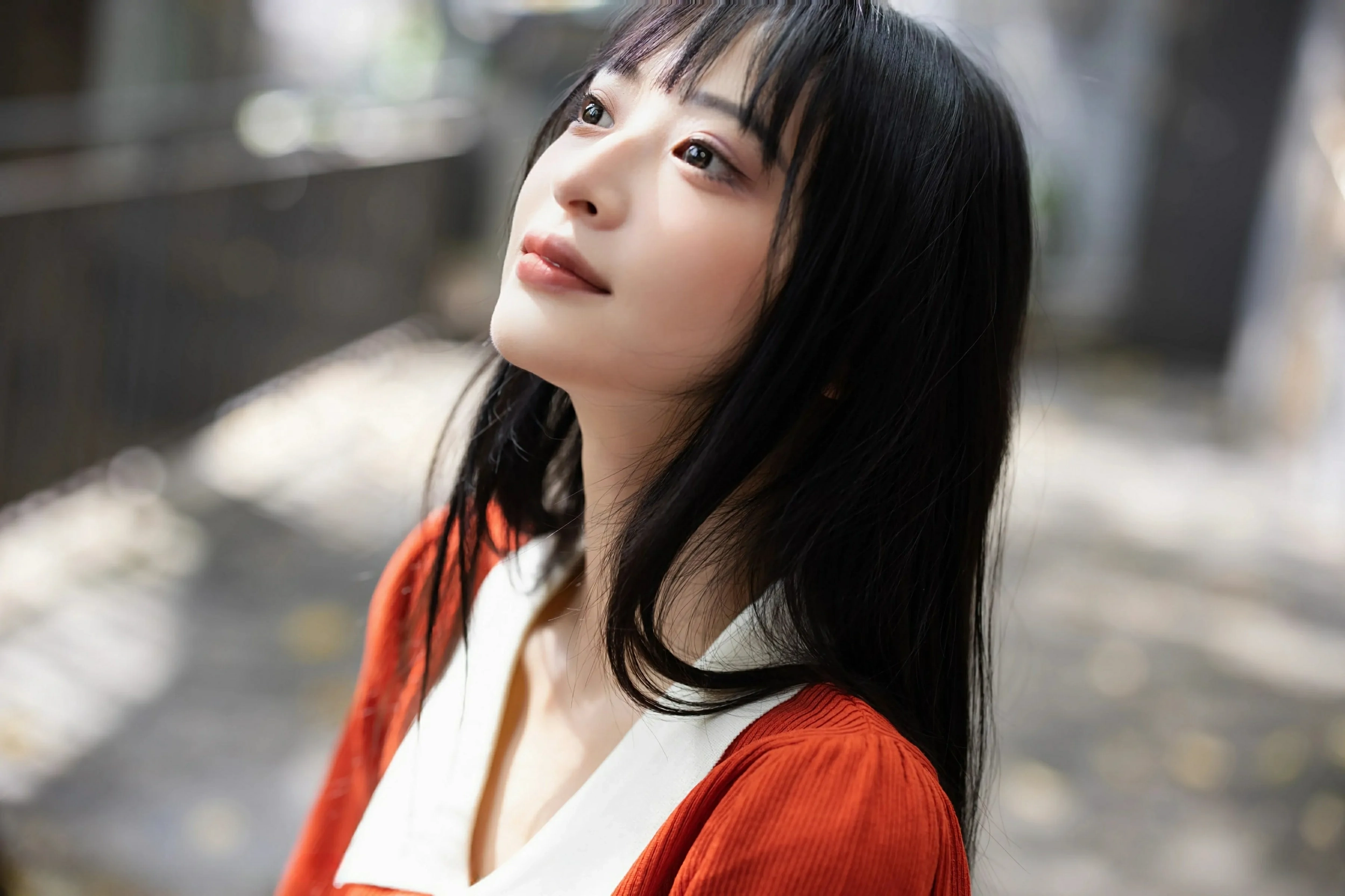 [XiuRen秀人网] 2025.05.08 No.10247 茂木希子 橙色T恤 性感写真 [80+1P]