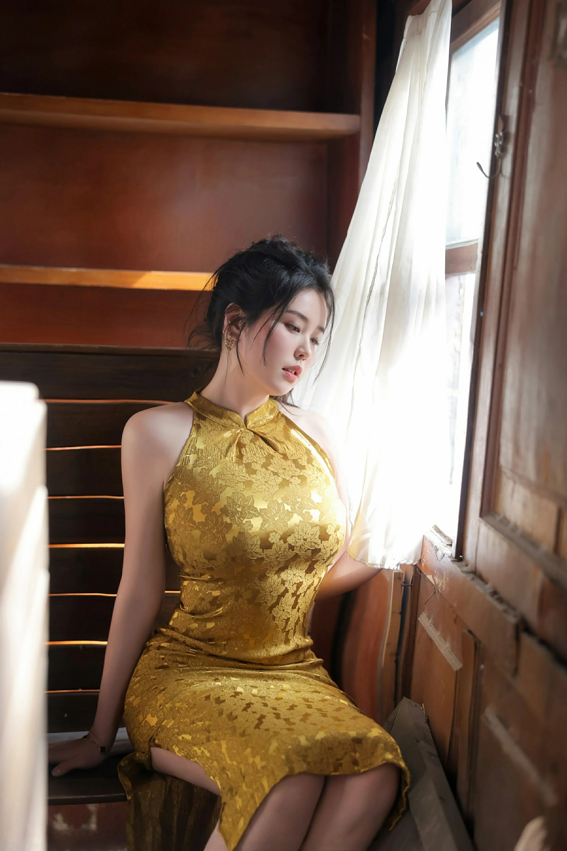 [XiuRen秀人网] 2025.05.13 No.10269 林若凡F 黄色旗袍 浅色内衣 性感写真 [60+1P]