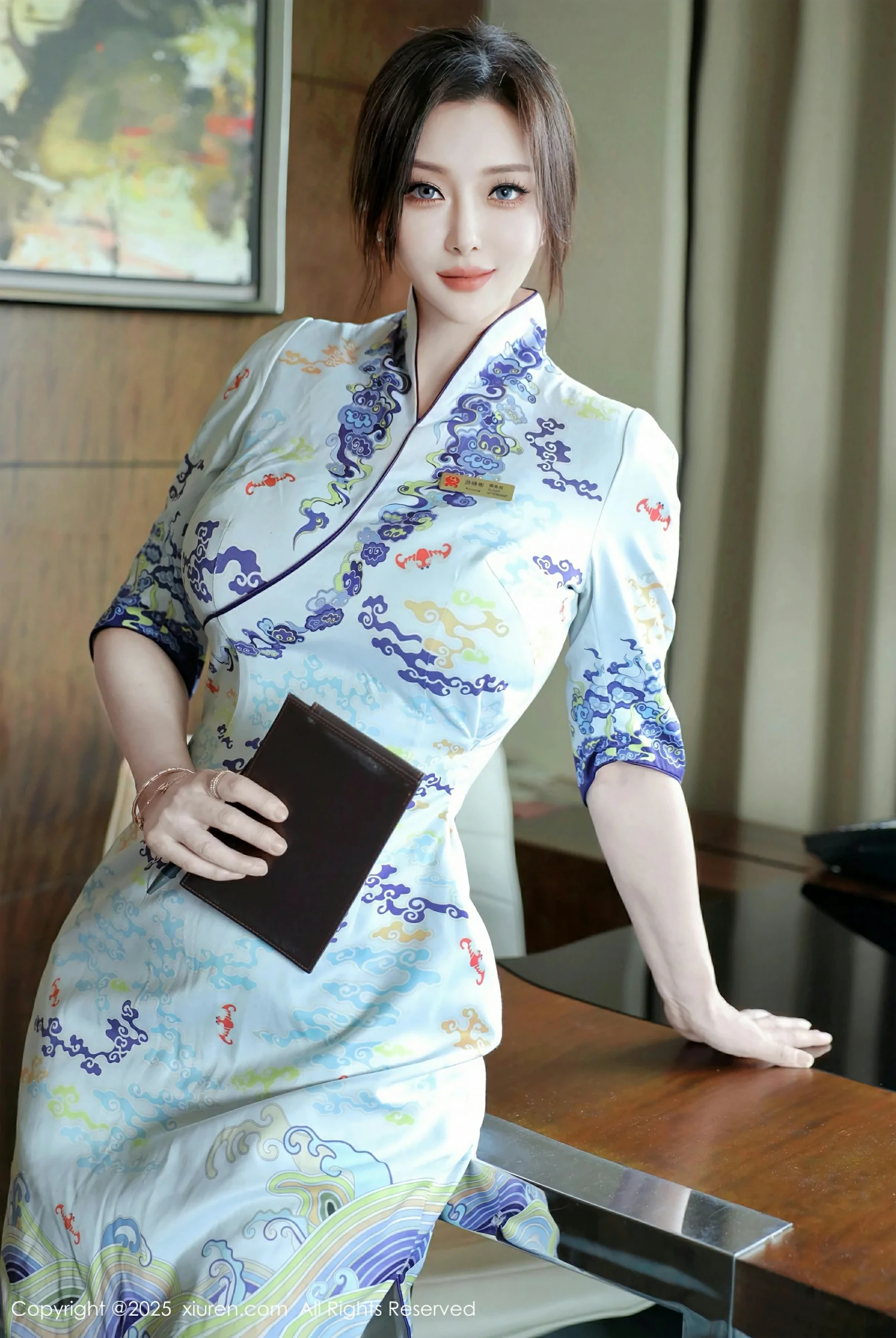 [XiuRen秀人网] 2025.05.14 No.10273 苏一诺 新人首套写真 性感青色旗袍 [79+1P]