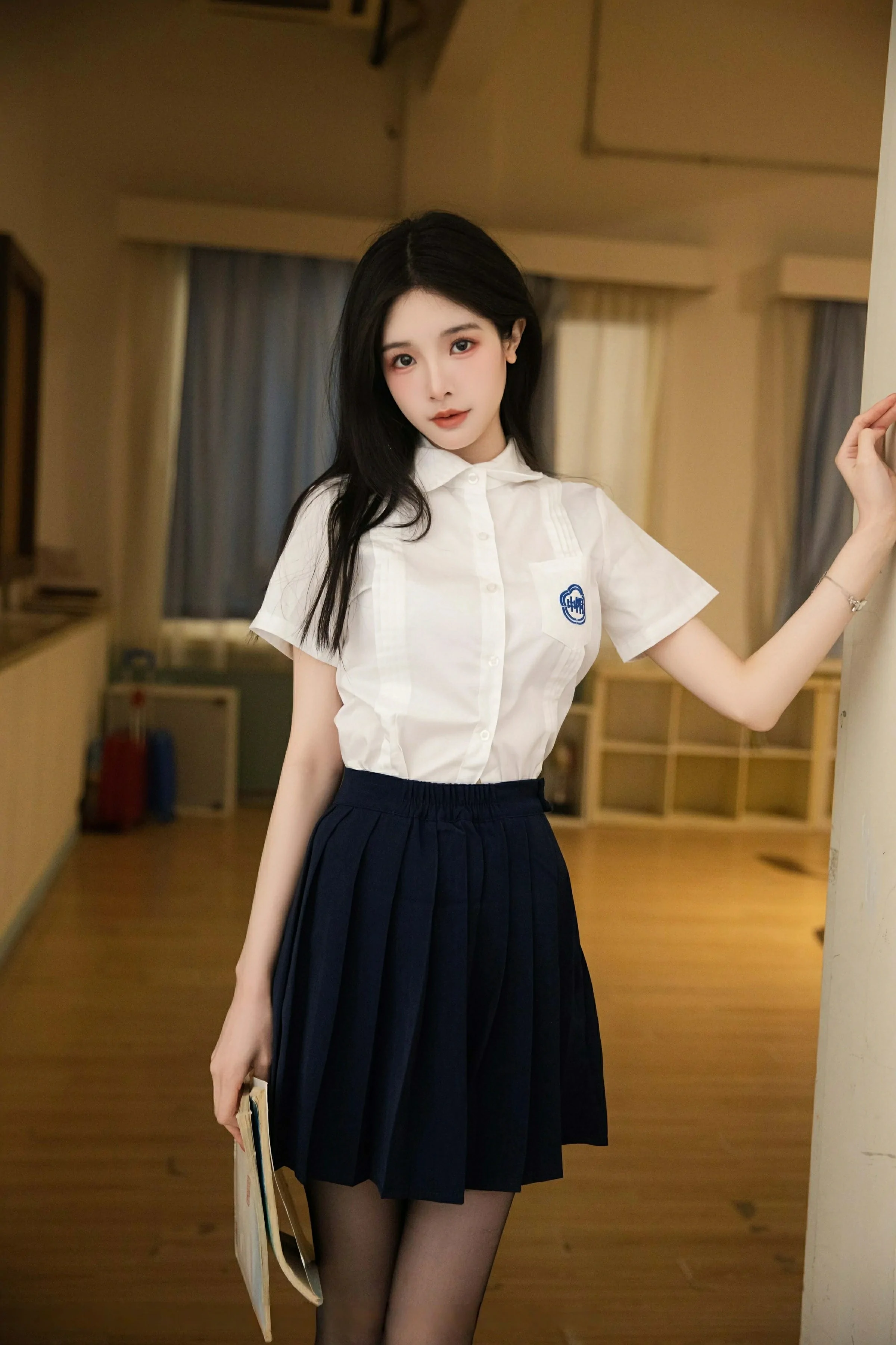 [XiuRen秀人网] 2025.05.16 No.10287 布丁wow JK制服 魅惑黑丝 性感写真 [81+1P] 