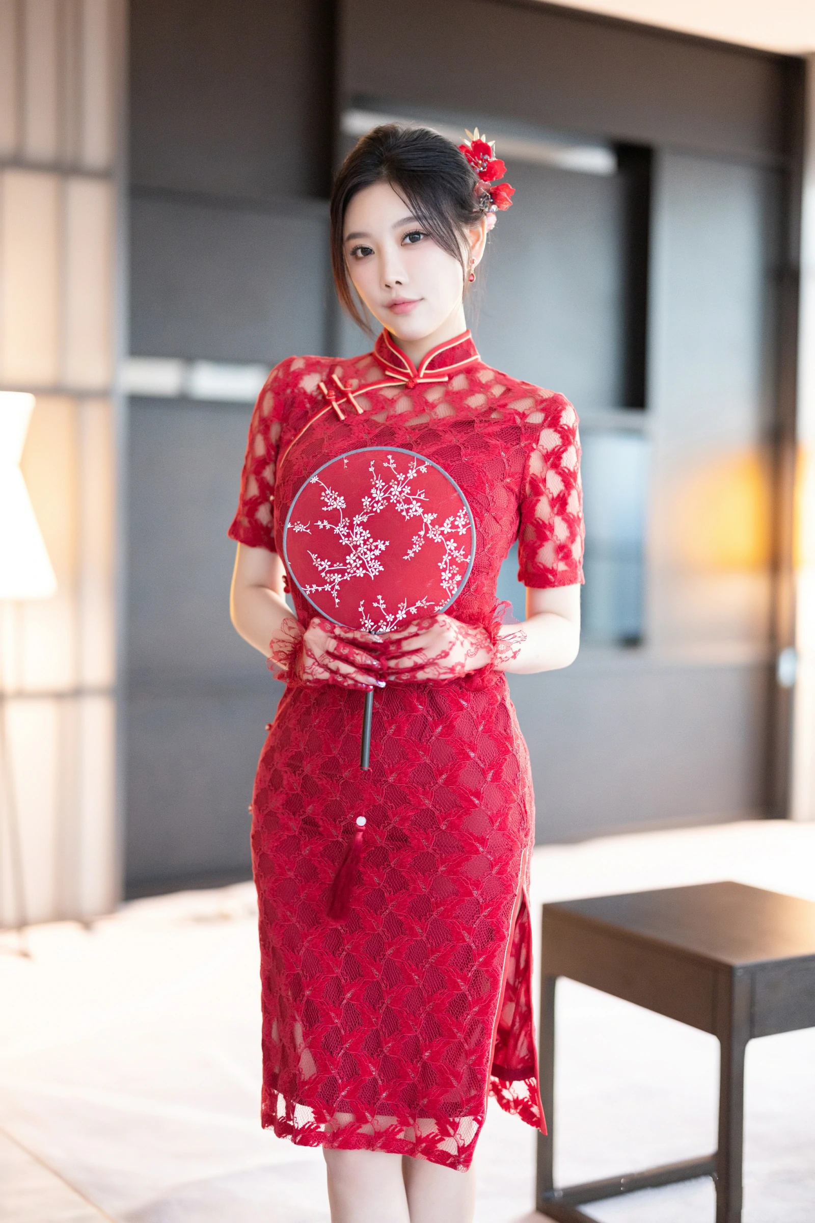 [秀人内购] 杨晨晨Yome 诱人私拍福利 喜庆旗袍 