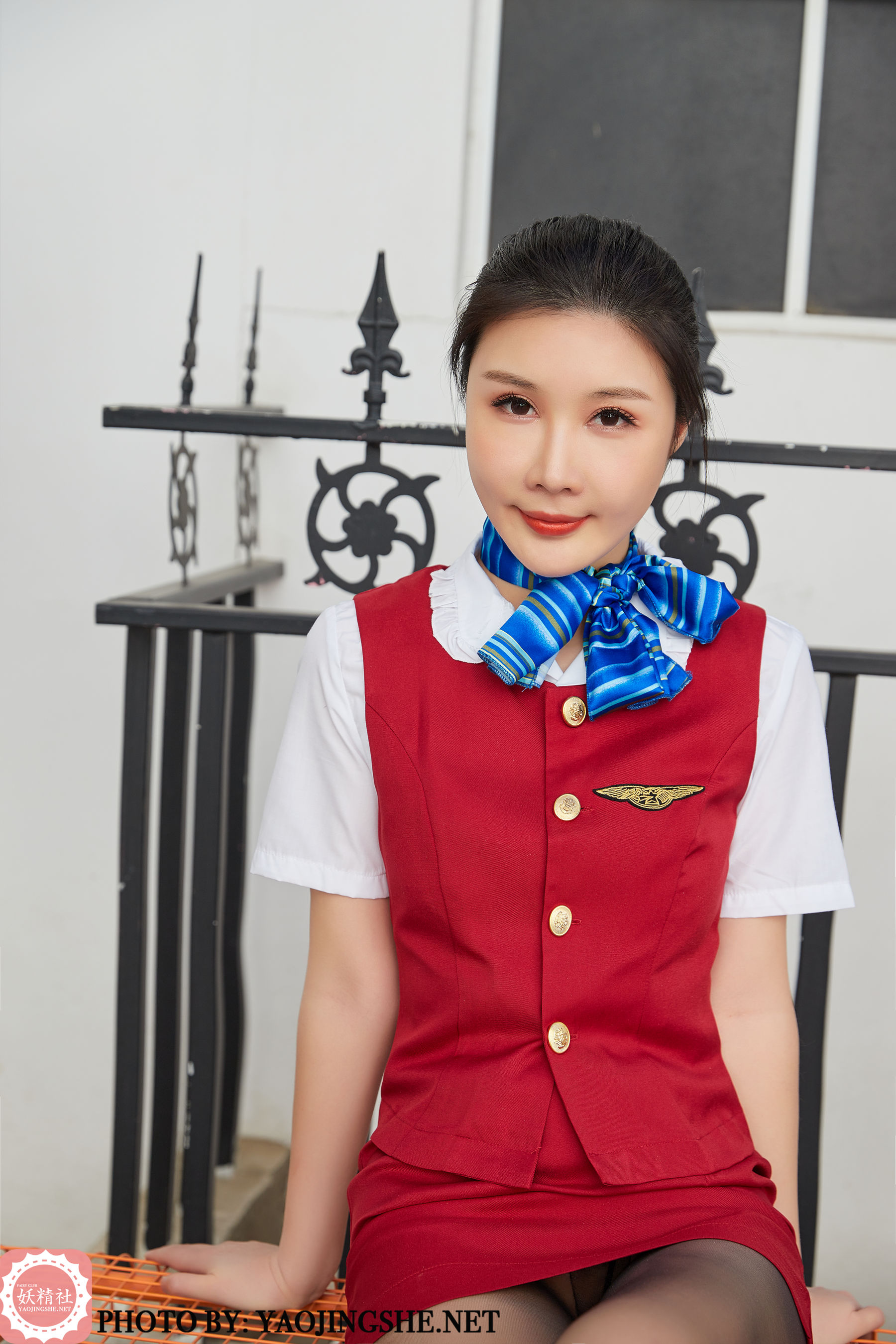 [妖精社] T2017《美琪老师傅-空姐》[39P]