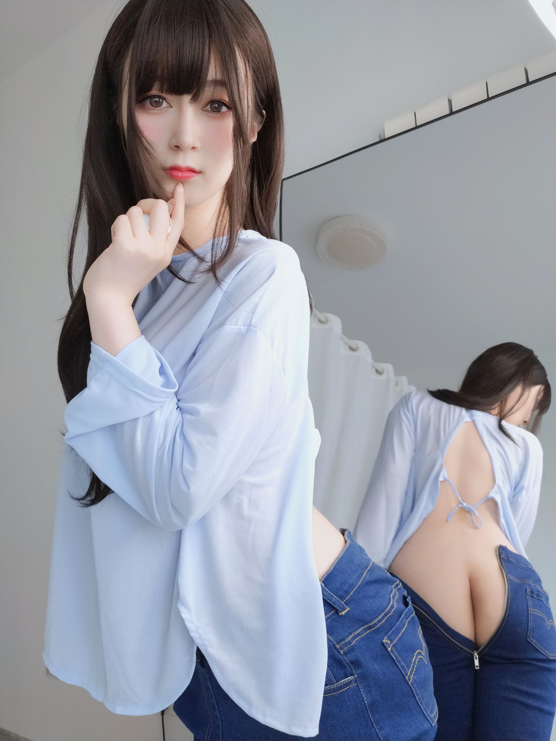 [COSPLAY] Coser小姐姐白银 – 妹は服を着てください
