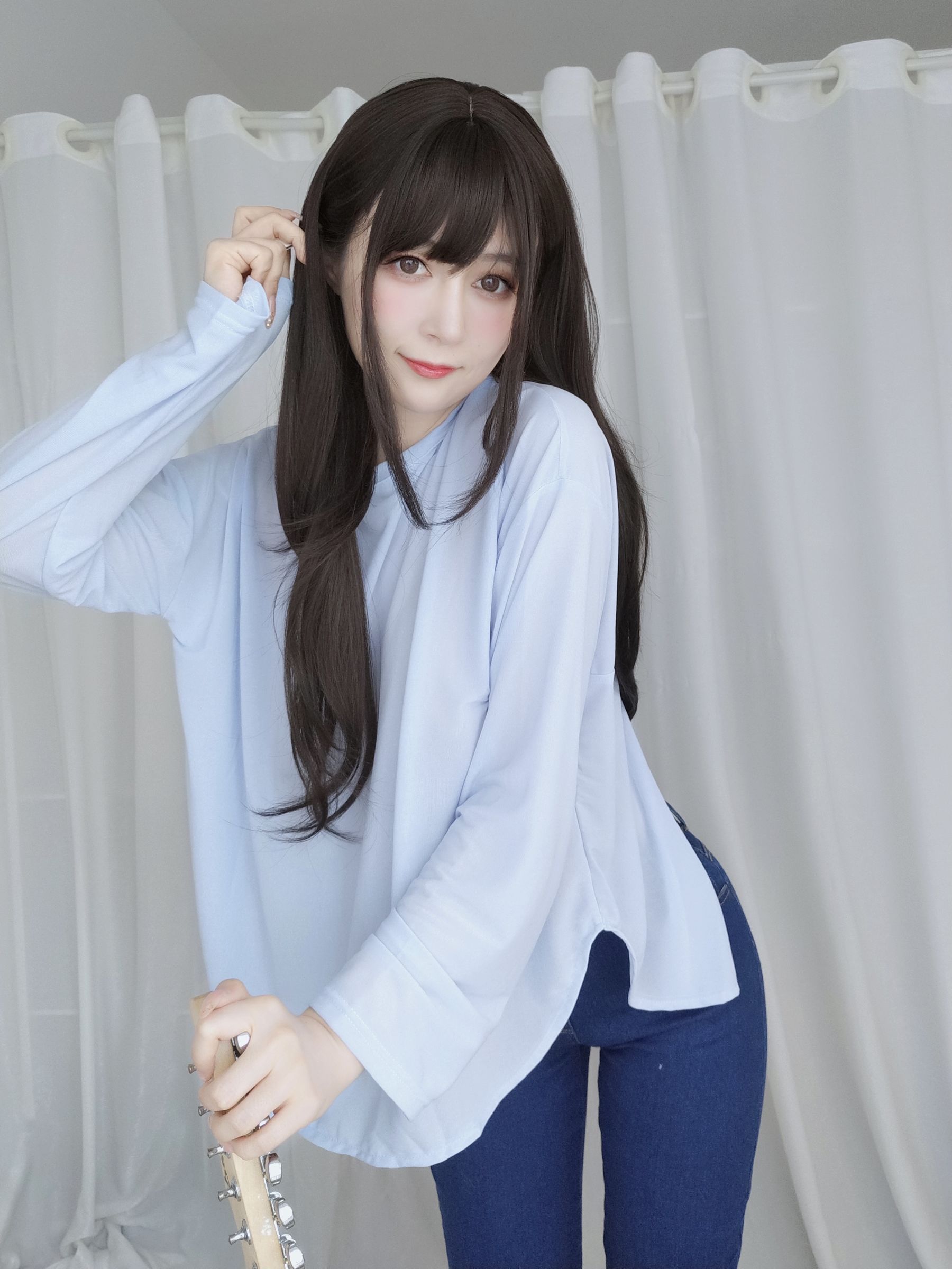 [COSPLAY] Coser小姐姐白银 – 妹は服を着てください