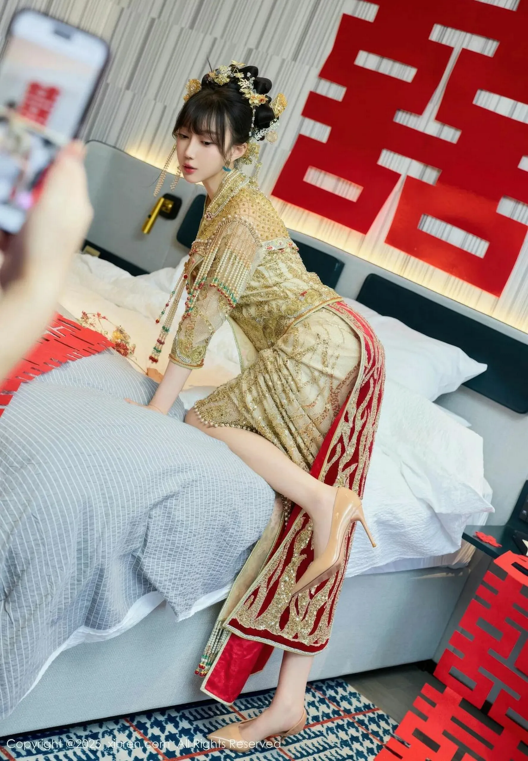 [XiuRen秀人网] 2025.07.21 No.10567 玥儿玥er 性感秀禾服饰 肉色丝袜 金华心愿旅拍写真 [72+1P]