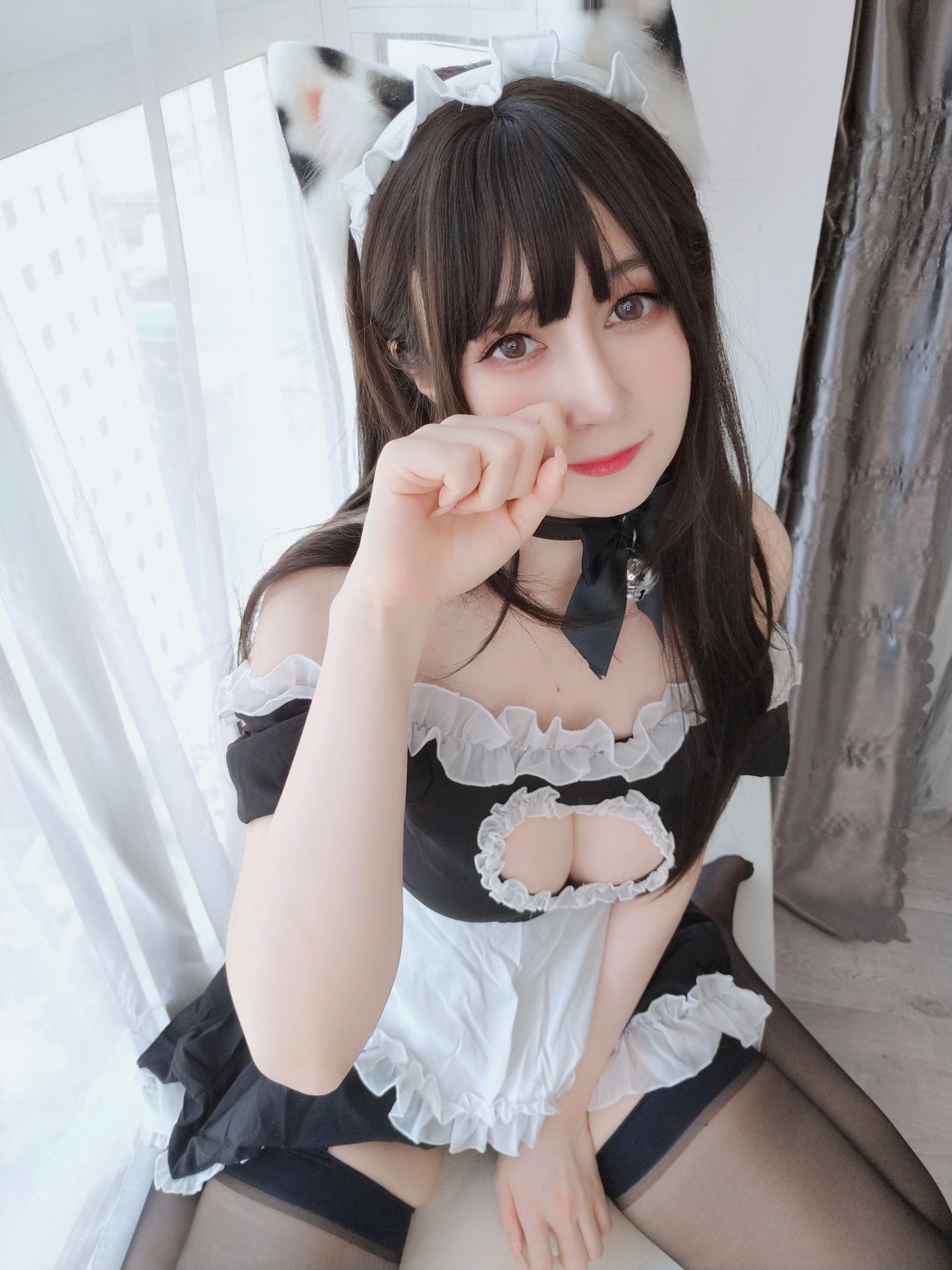 [COSPLAY] Coser小姐姐白银 – 猫耳女仆