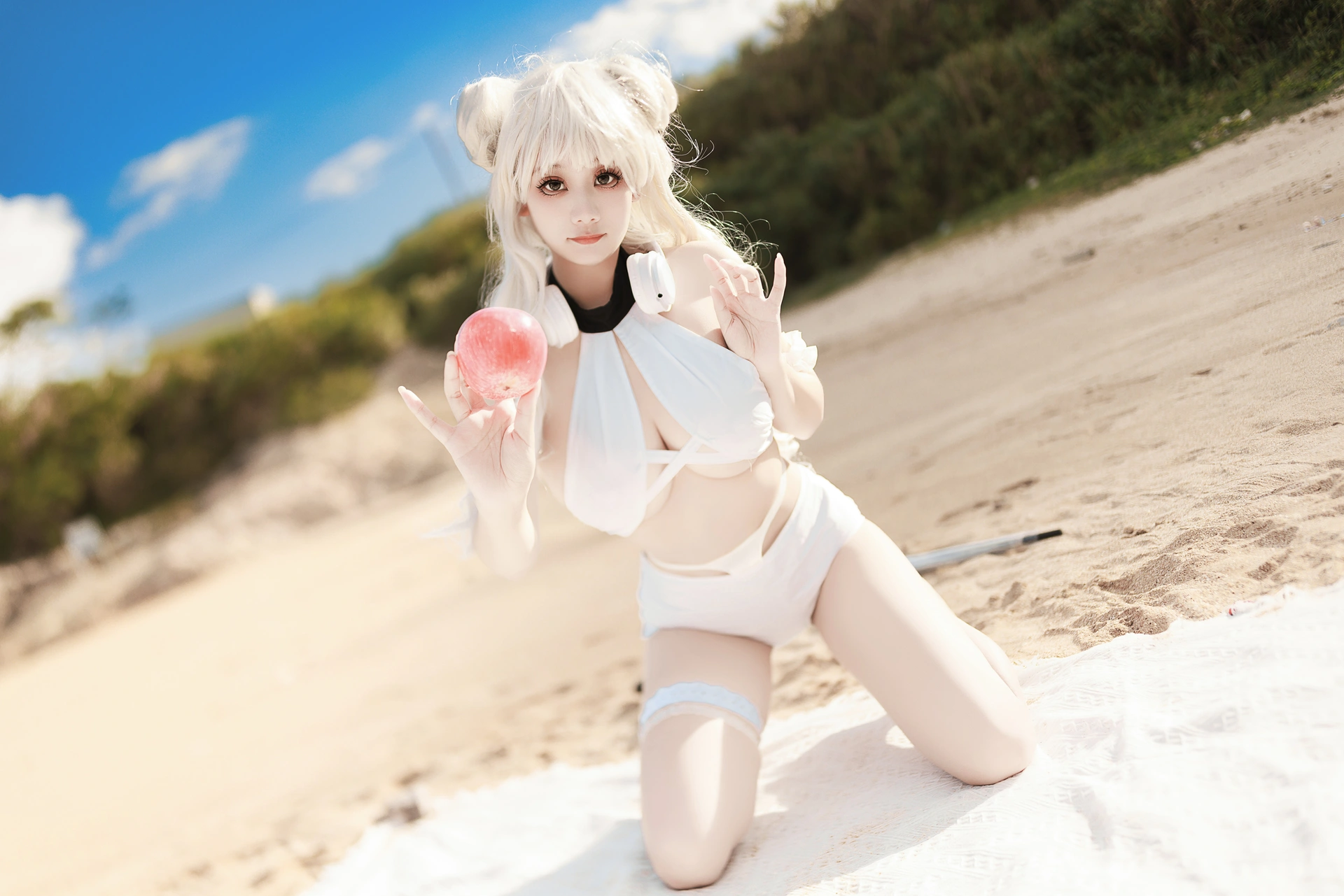 [COSPLAY]阿雪雪 – 恶毒泳装