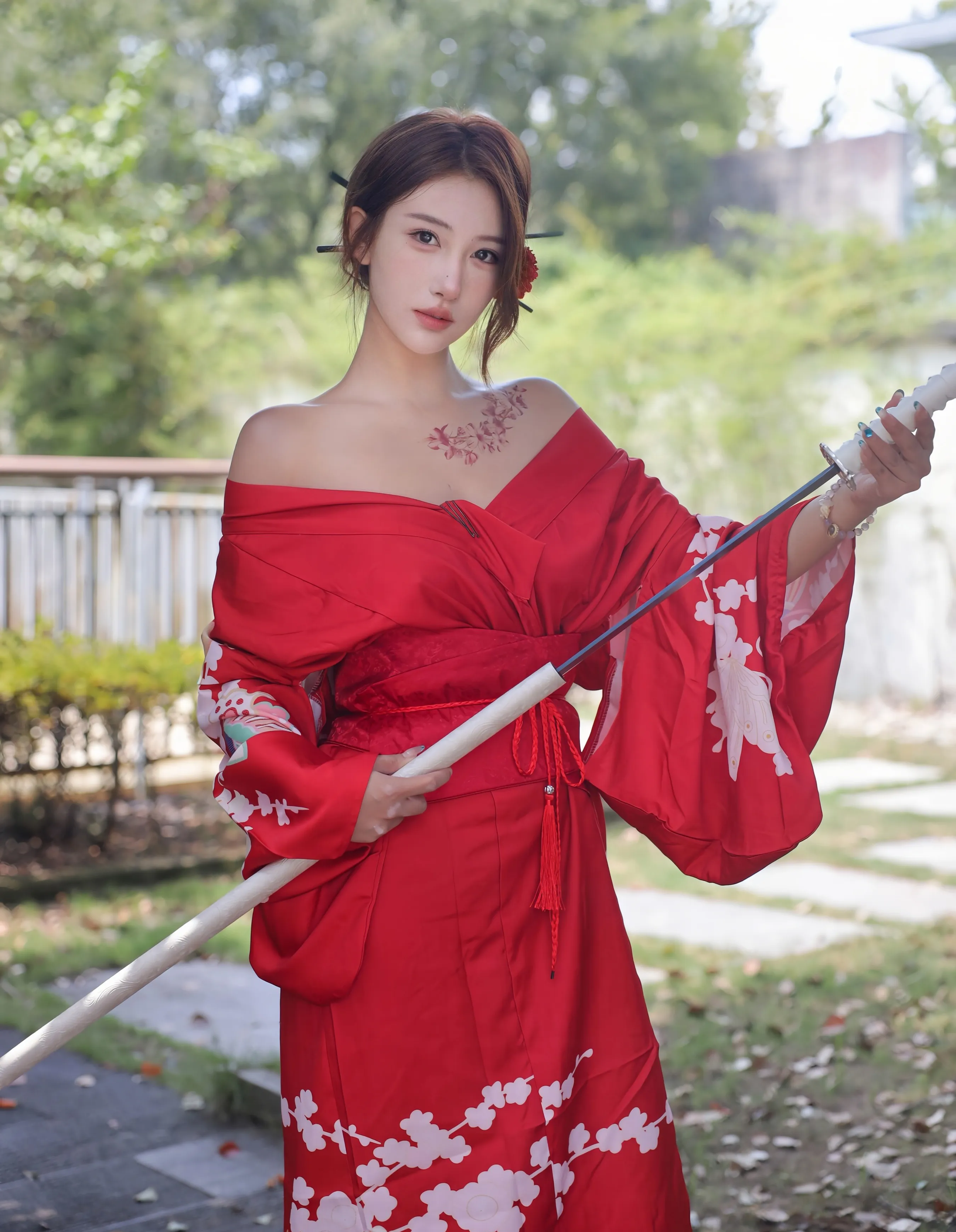 [XiuRen秀人网] 2025.08.22 No.10683 金允希Yuki 红色和服 性感写真 [80+1P]