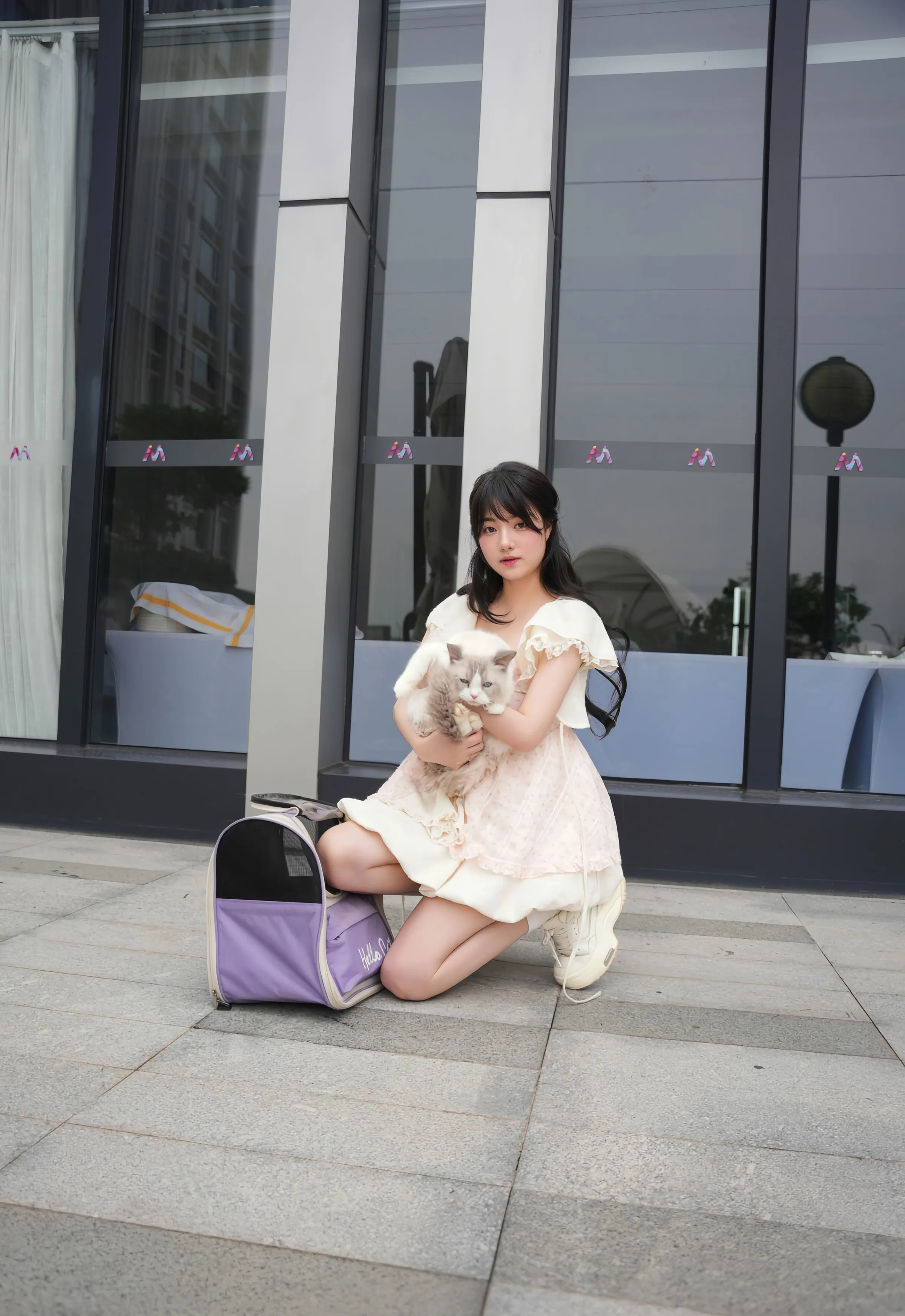 [XiuRen秀人网] 2025.09.05 No.10734 软情 浅色连衣短裙 性感写真 [75+1P]