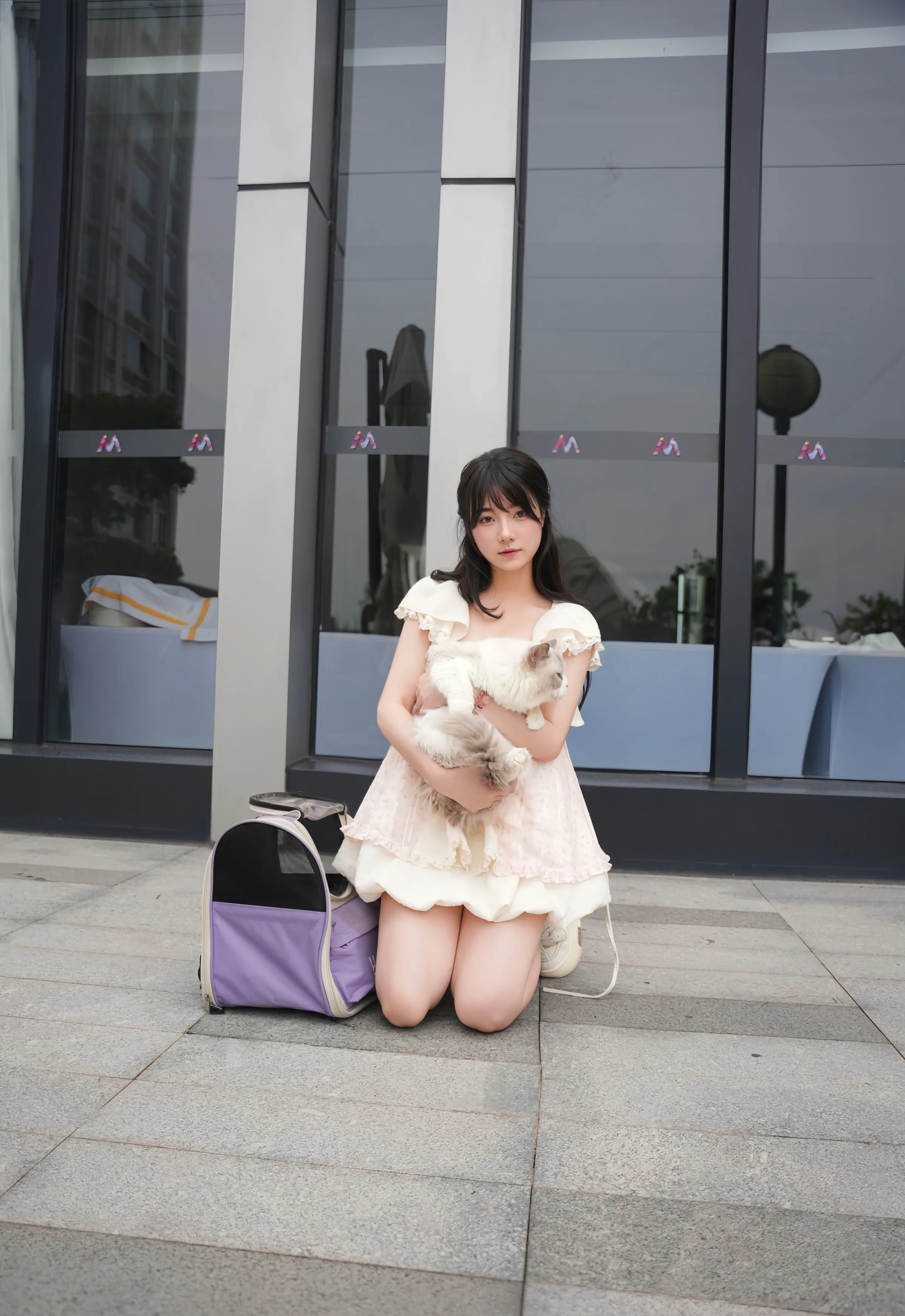 [XiuRen秀人网] 2025.09.05 No.10734 软情 浅色连衣短裙 性感写真 [75+1P]