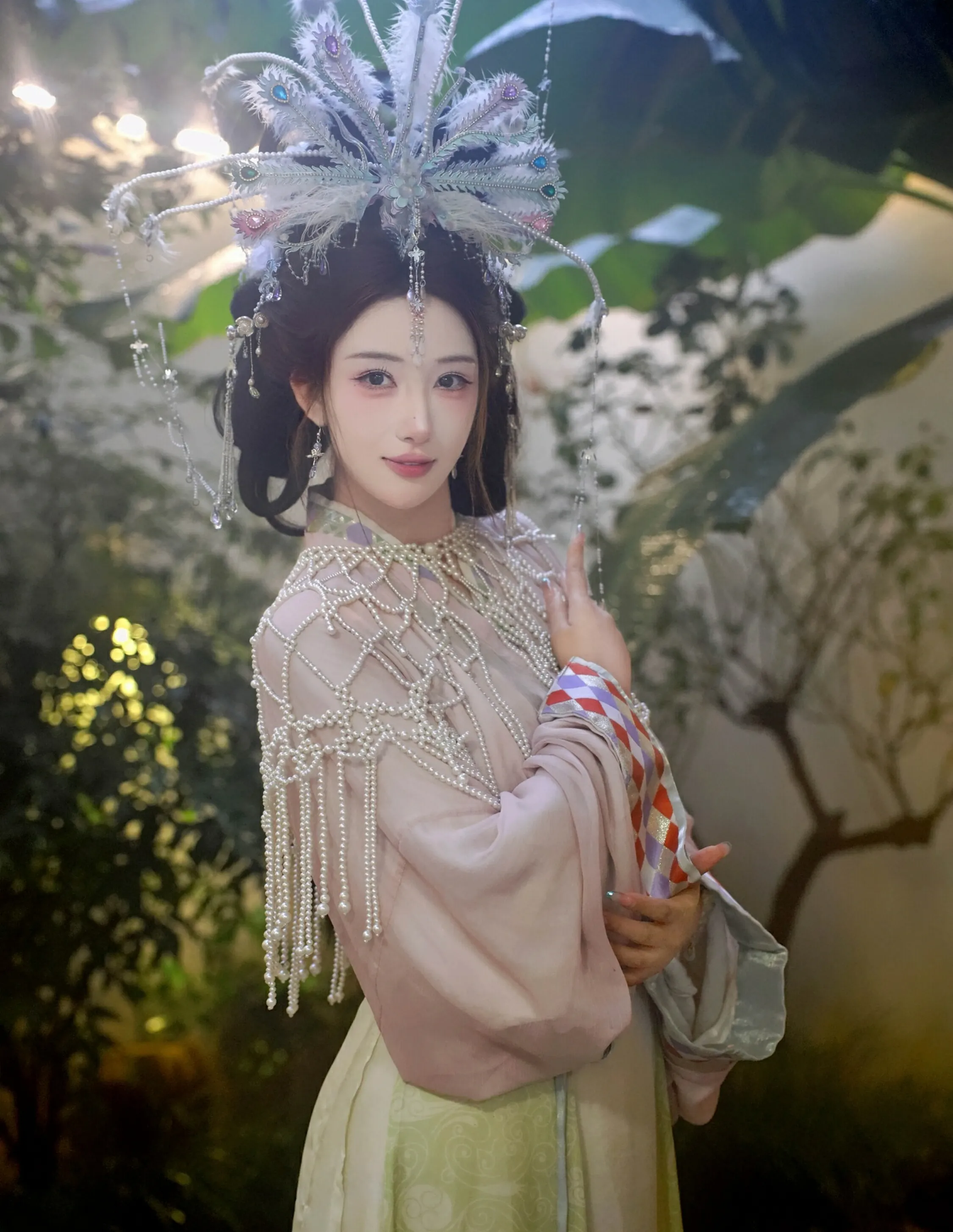 [XiuRen秀人网] 2025.09.05 No.10736 金允希Yuki 女儿国国王主题 性感写真 [80+1P]