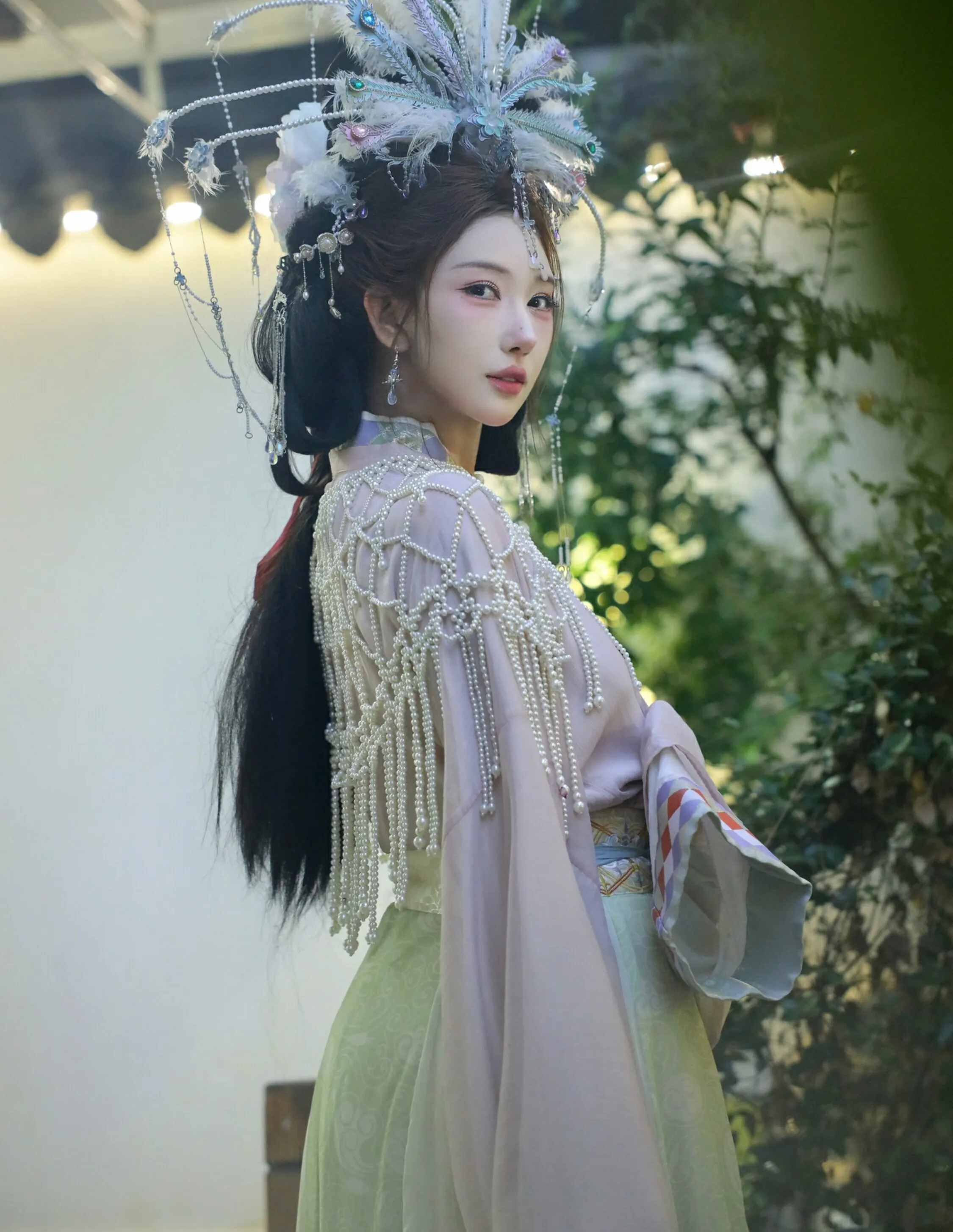 [XiuRen秀人网] 2025.09.05 No.10736 金允希Yuki 女儿国国王主题 性感写真 [80+1P]
