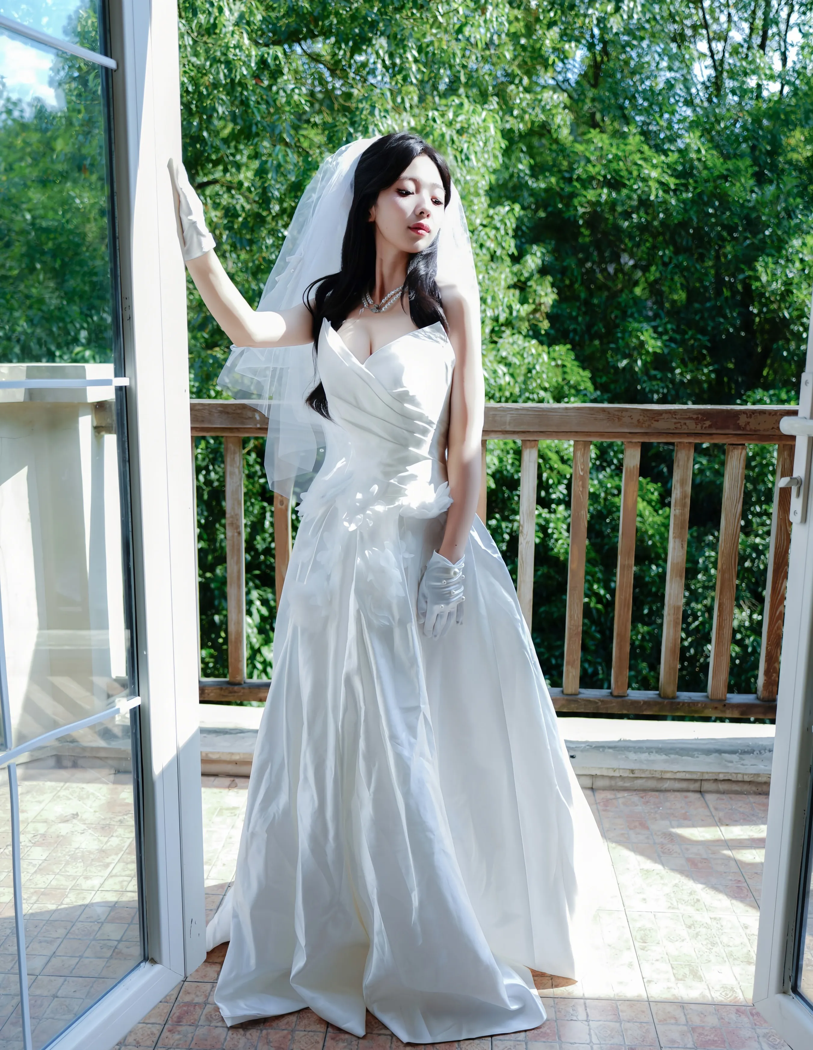 [XiuRen秀人网] 2025.09.16 No.10769 朱朱molly 新人首套写真 性感白色婚纱 [54+1P]