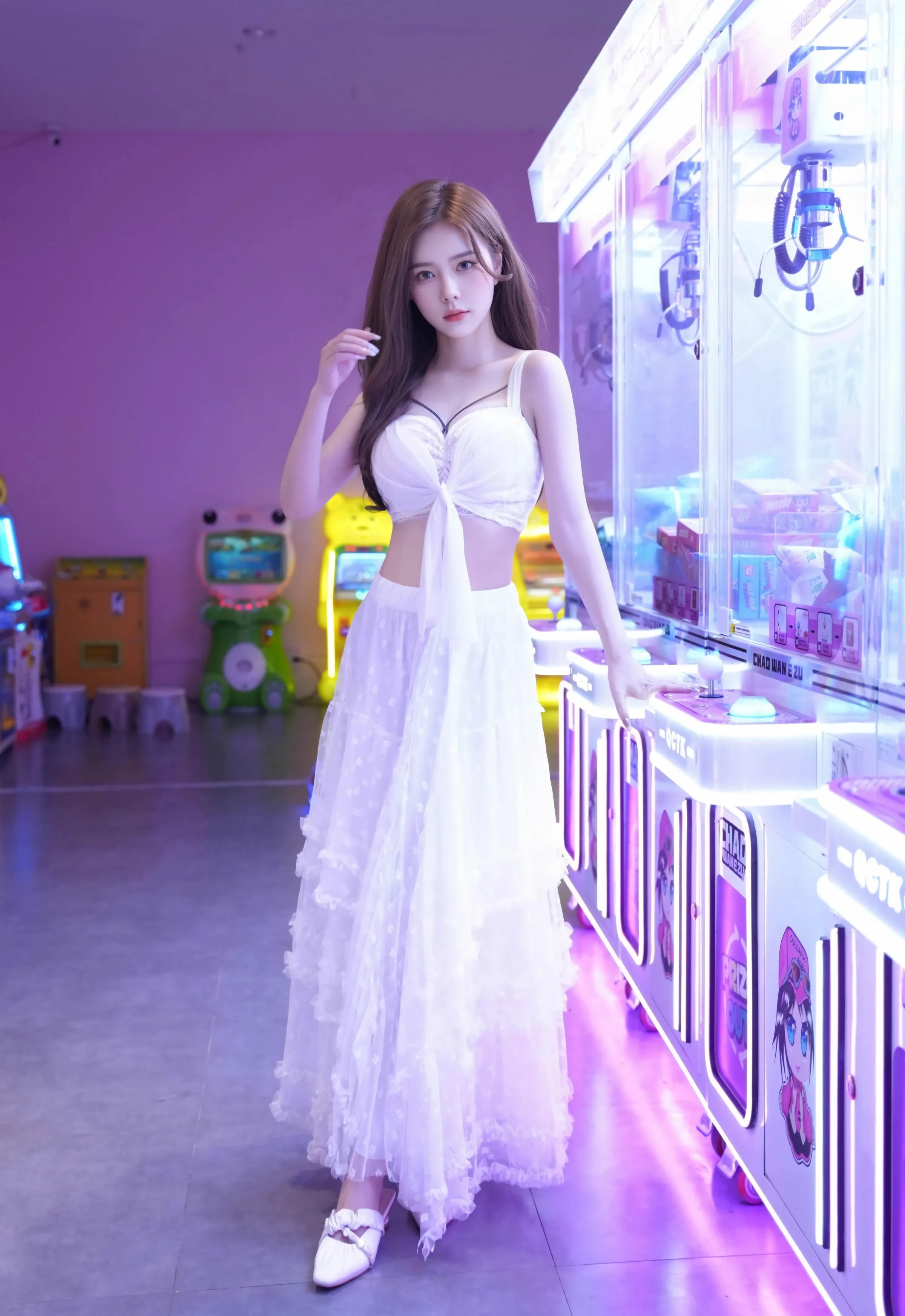 [XiuRen秀人网] 2025.09.22 No.10791 拍黄瓜girl 白色连衣裙 性感写真 [74+1P]