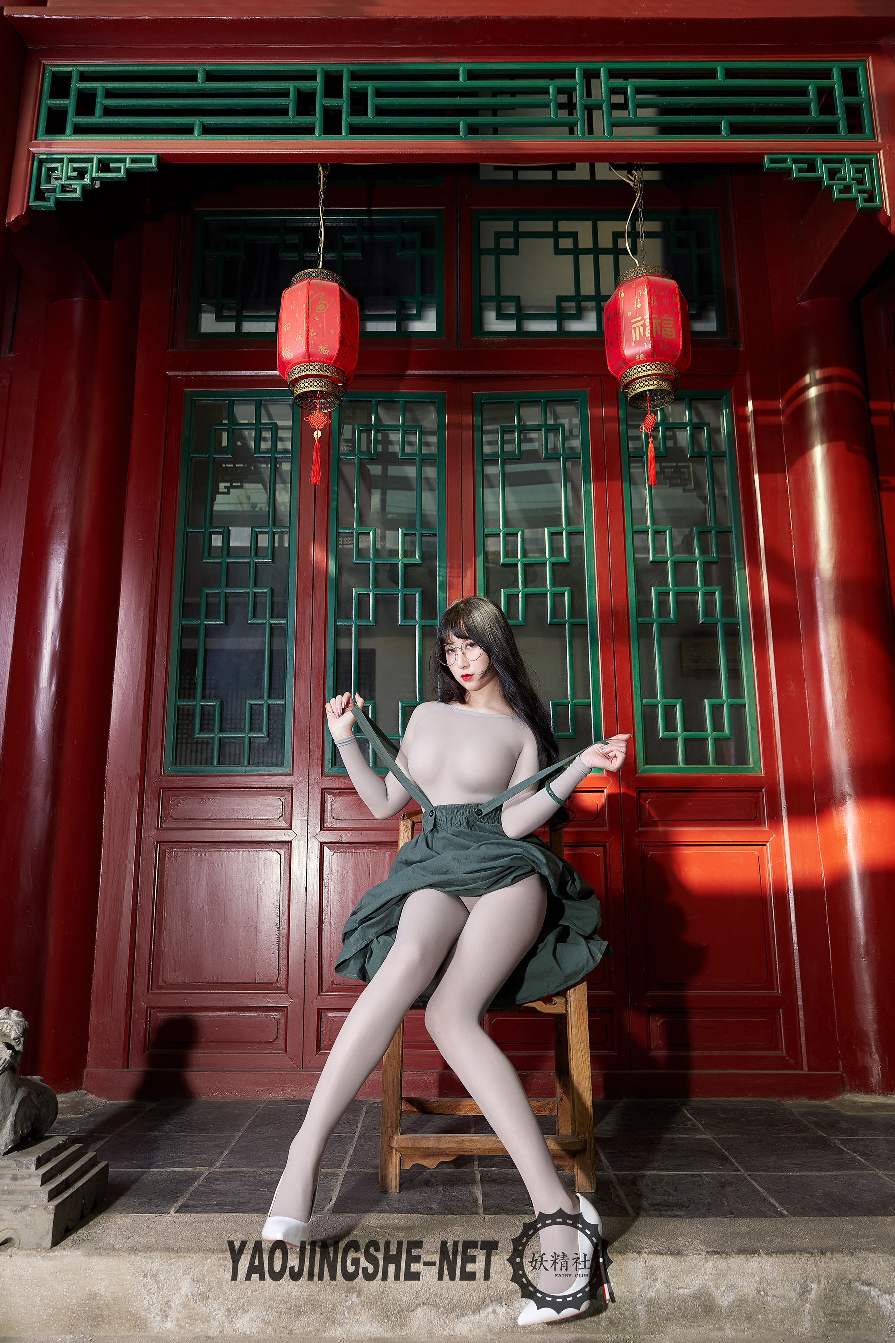 [妖精社] V1905 焦艺《禁锢在屋檐下》[50P]