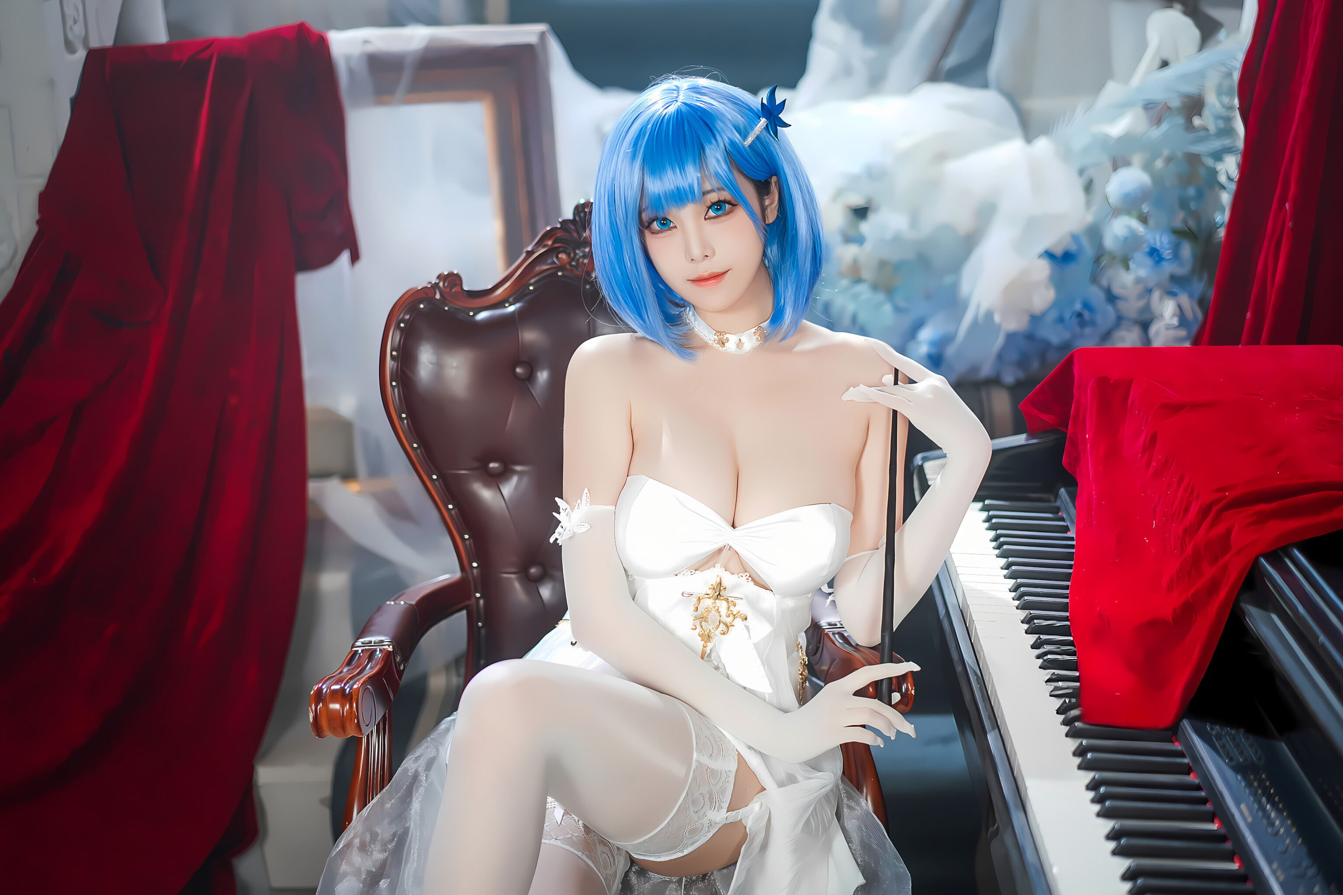 [COSPLAY]蜜汁猫裘 – 碧蓝航线 恰巴耶夫白骑兵