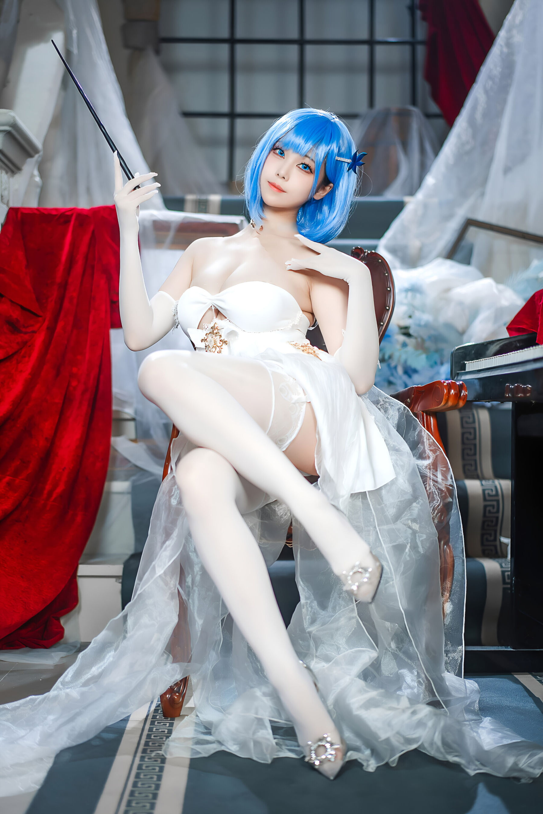[COSPLAY]蜜汁猫裘 – 碧蓝航线 恰巴耶夫白骑兵