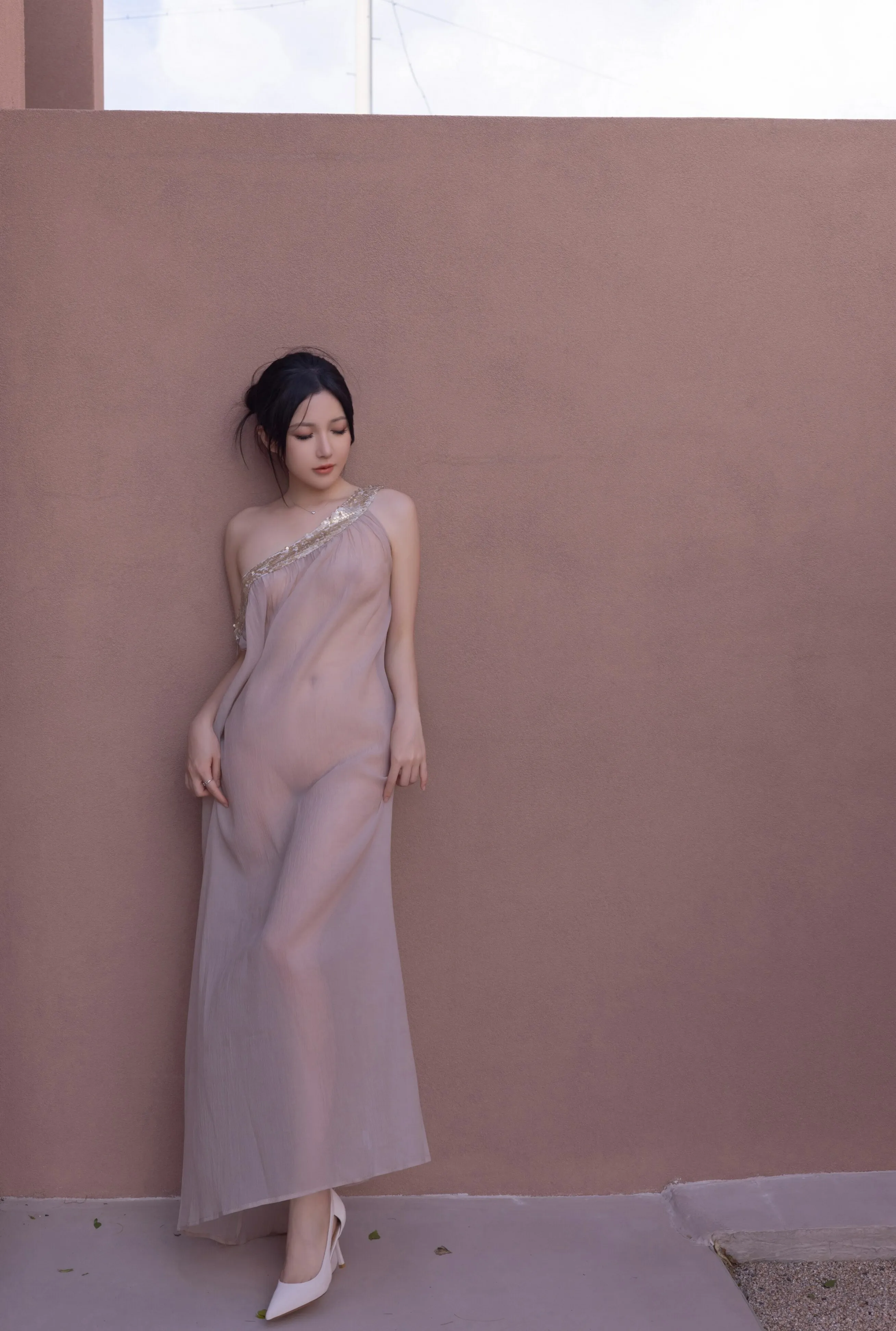 [秀人内购] 鱼子酱Fish  诱人私拍福利 抹胸芦苇女人