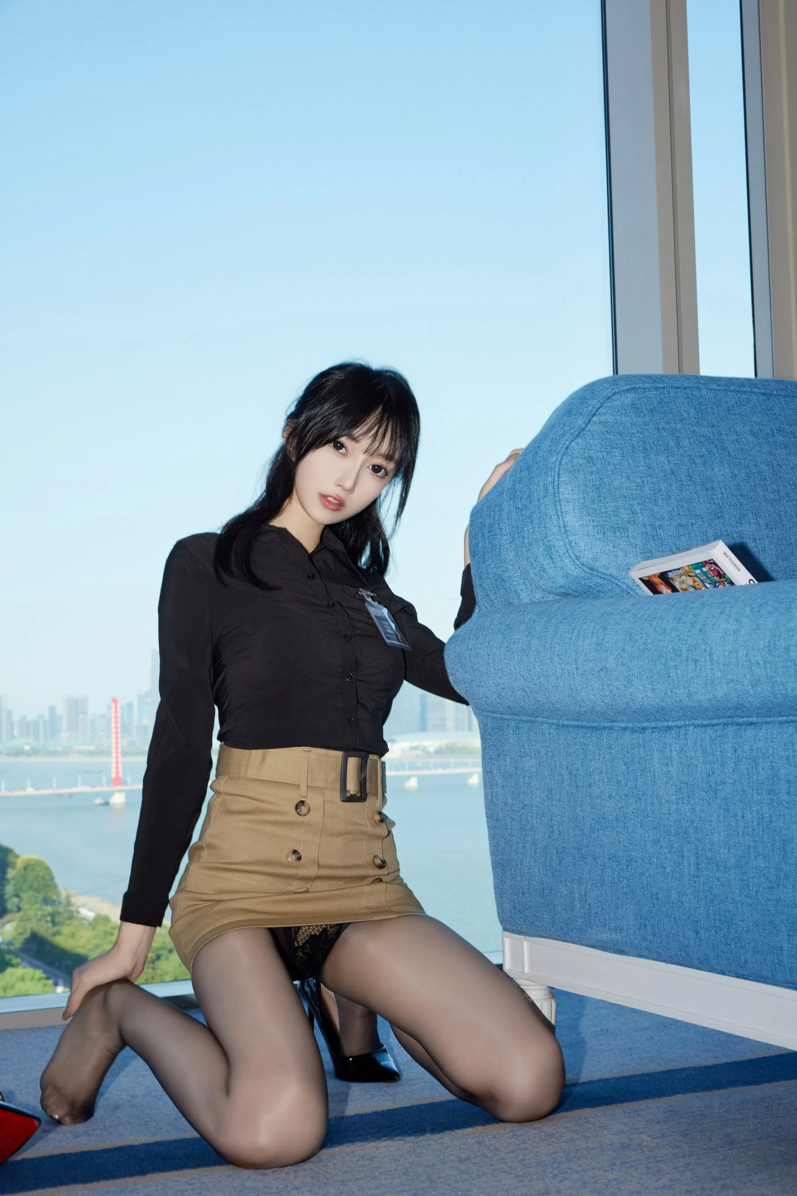 [秀人内购] 玥儿玥er 诱人私拍福利 大厦的主人