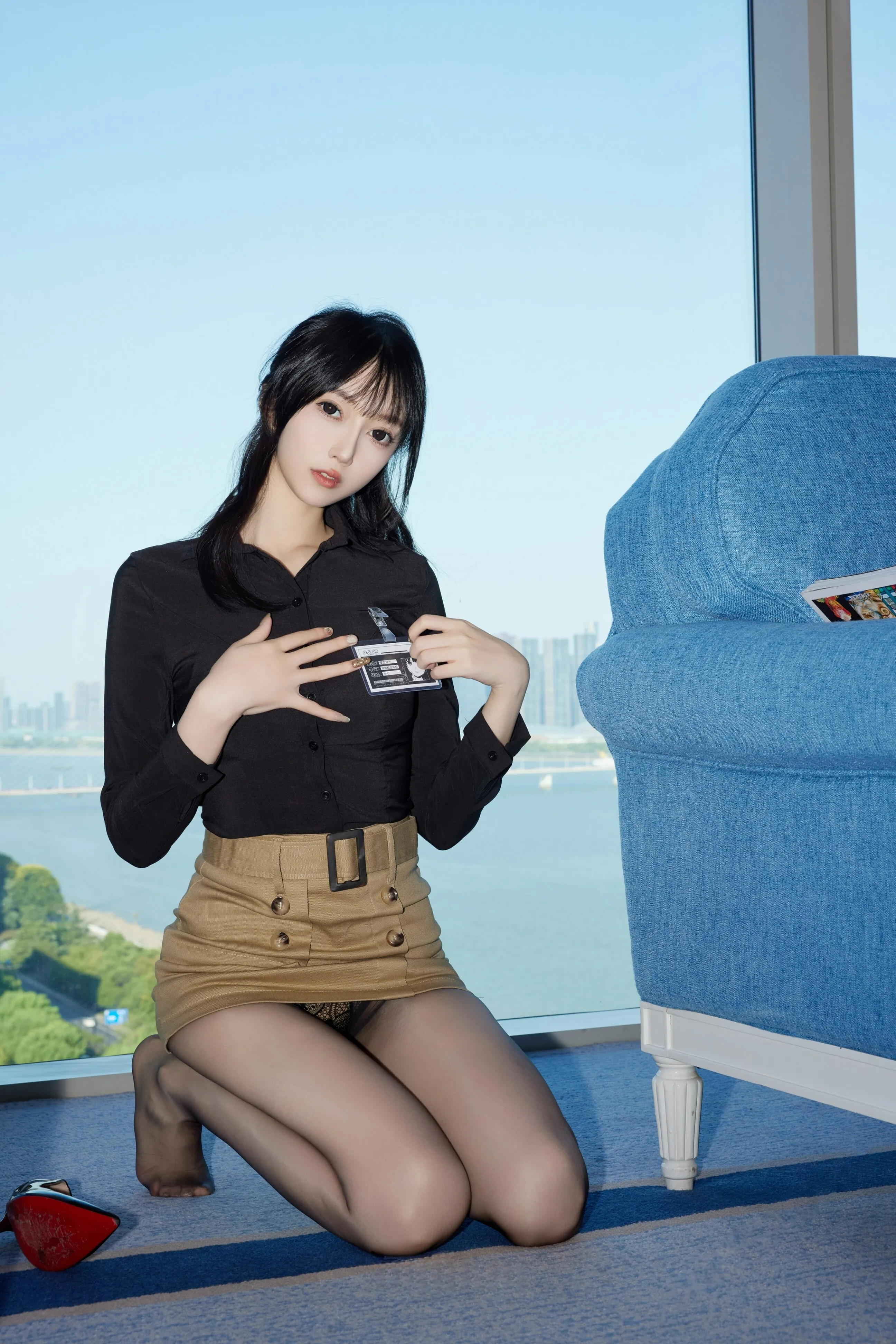 [秀人内购] 玥儿玥er 诱人私拍福利 大厦的主人