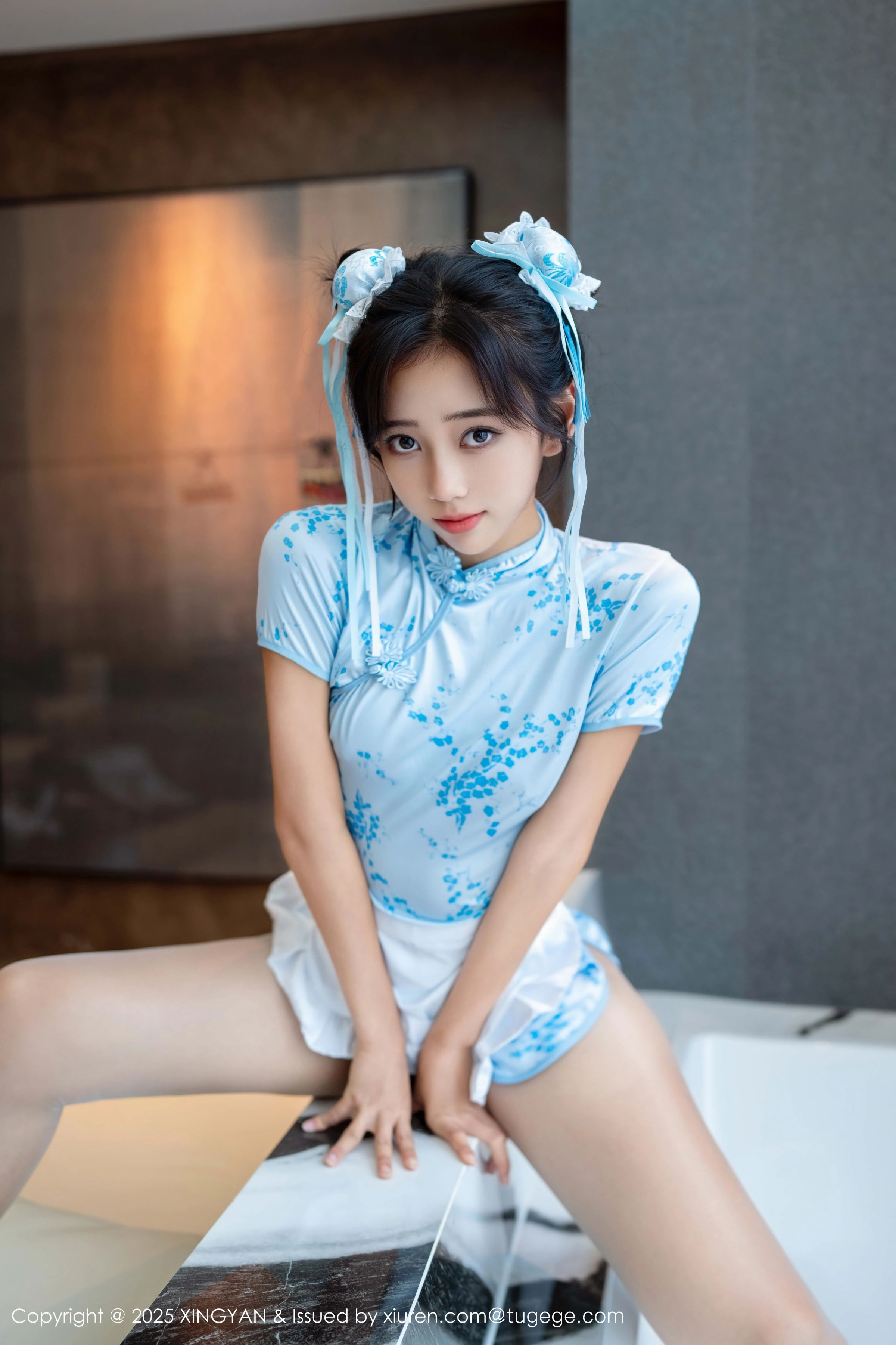 [XINGYAN星颜社] 2025.10.22 VOL.414 时安安 蓝色旗袍 白色丝袜 性感写真 [71+1P]